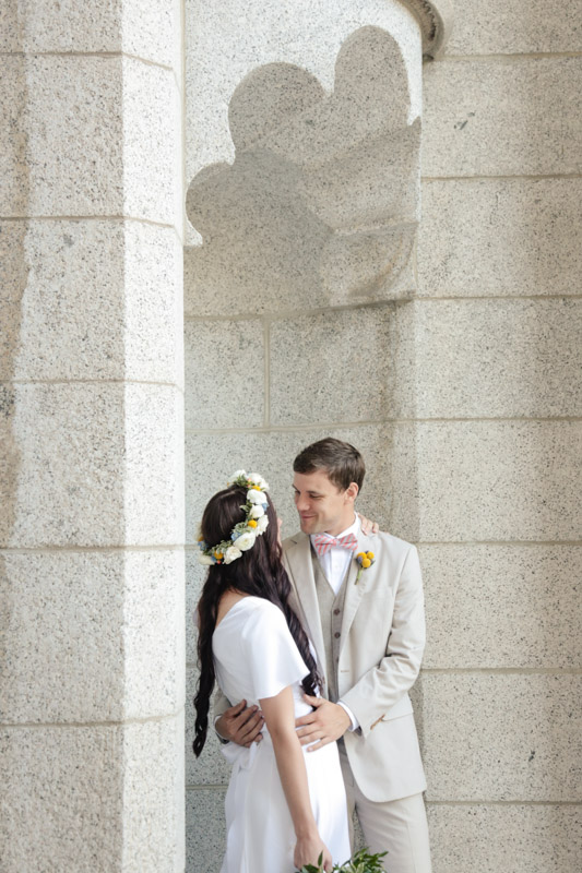 EK-Studios-Utah-Wedding-Photographers-Lion-House-Garden-Ring-Ceremony-016-Blog