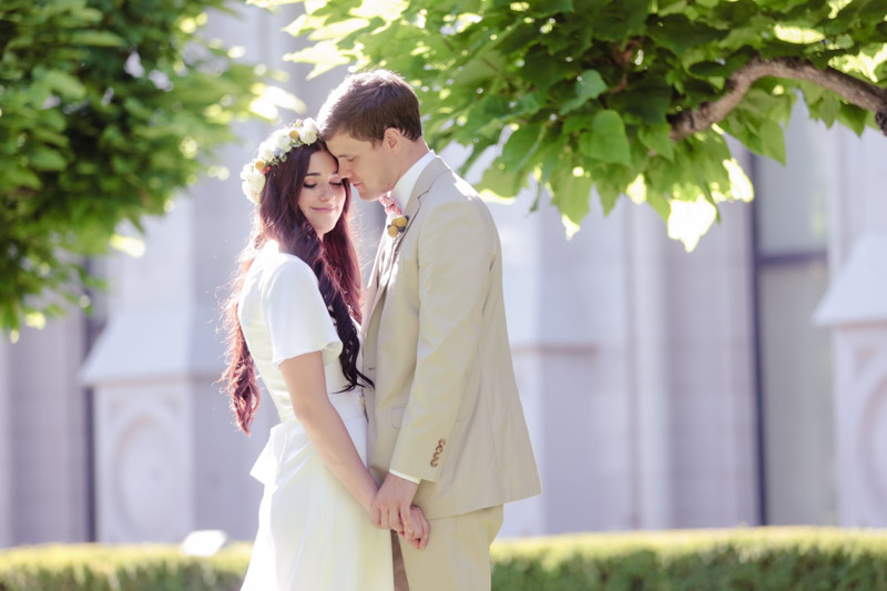EK-Studios-Utah-Wedding-Photographers-Lion-House-Garden-Ring-Ceremony-018-Blog