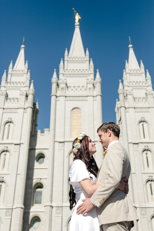 EK-Studios-Utah-Wedding-Photographers-Lion-House-Garden-Ring-Ceremony-029-Blog