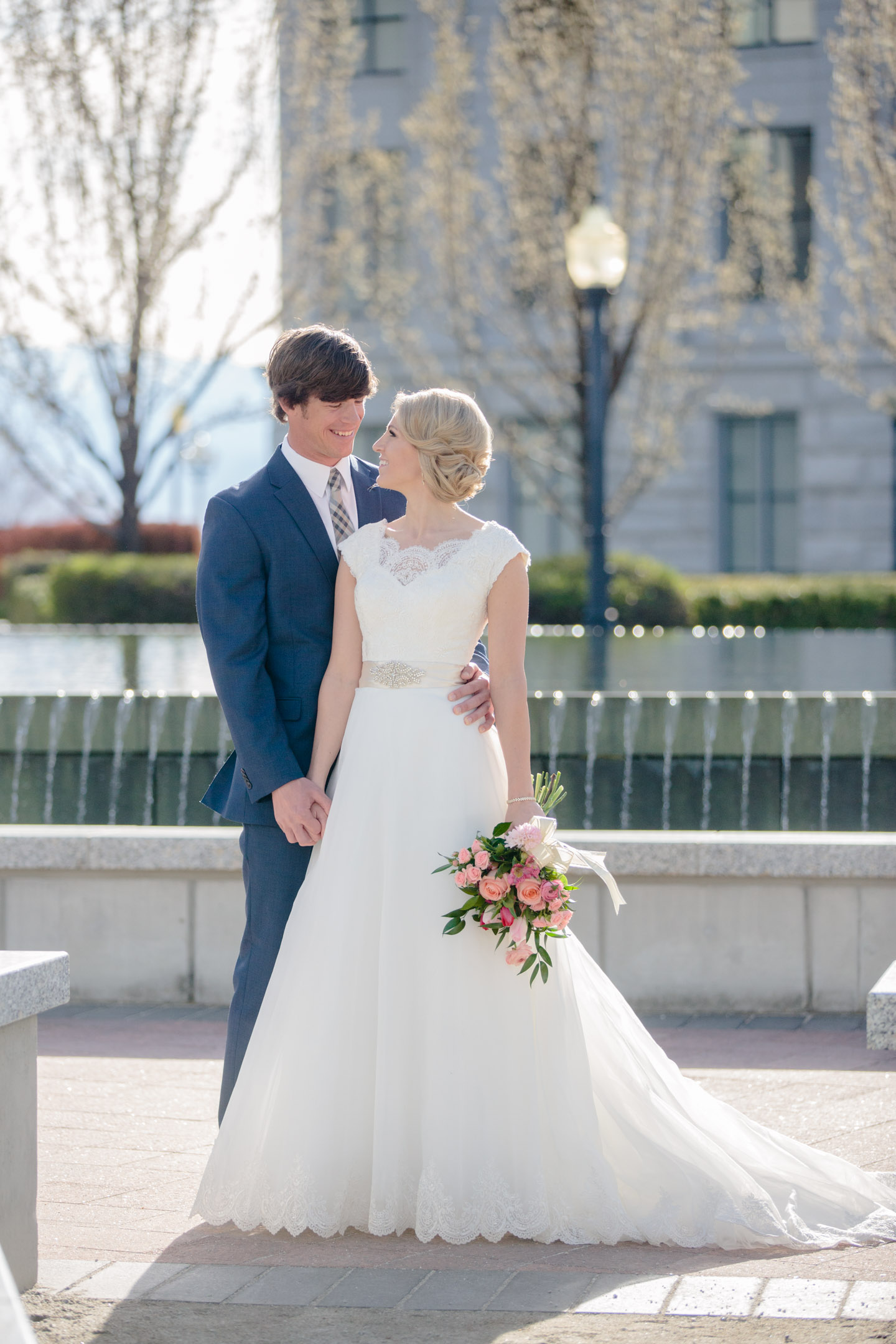 EK-Studios-Utah-Wedding-Photographers-Classy-Bridals-lace-dress-blossoms-spring005-Blog