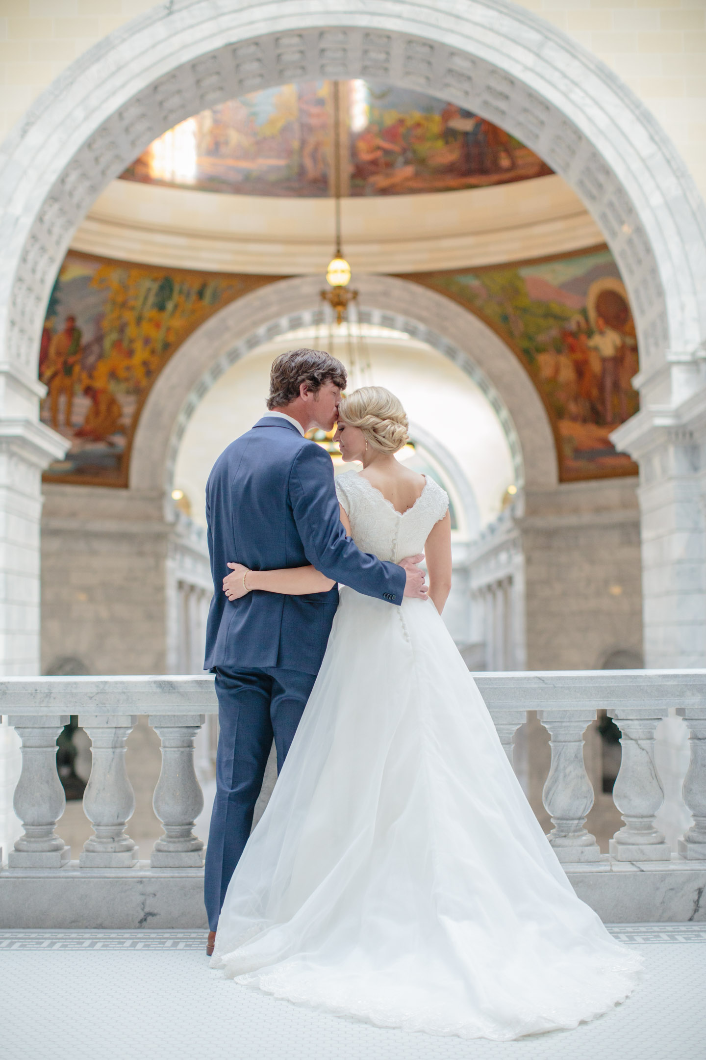 EK-Studios-Utah-Wedding-Photographers-Classy-Bridals-lace-dress-blossoms-spring034-Blog