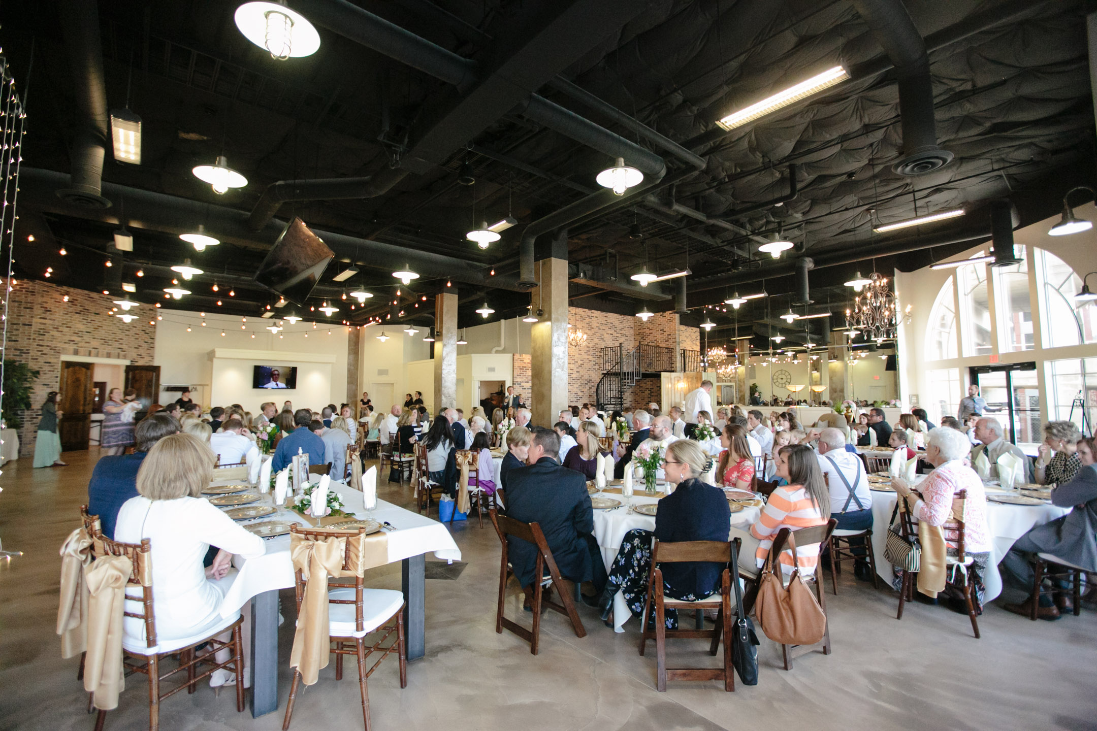 EK-Studios-Utah-Wedding-Photographers-Ogden-Temple-wedding036-Blog