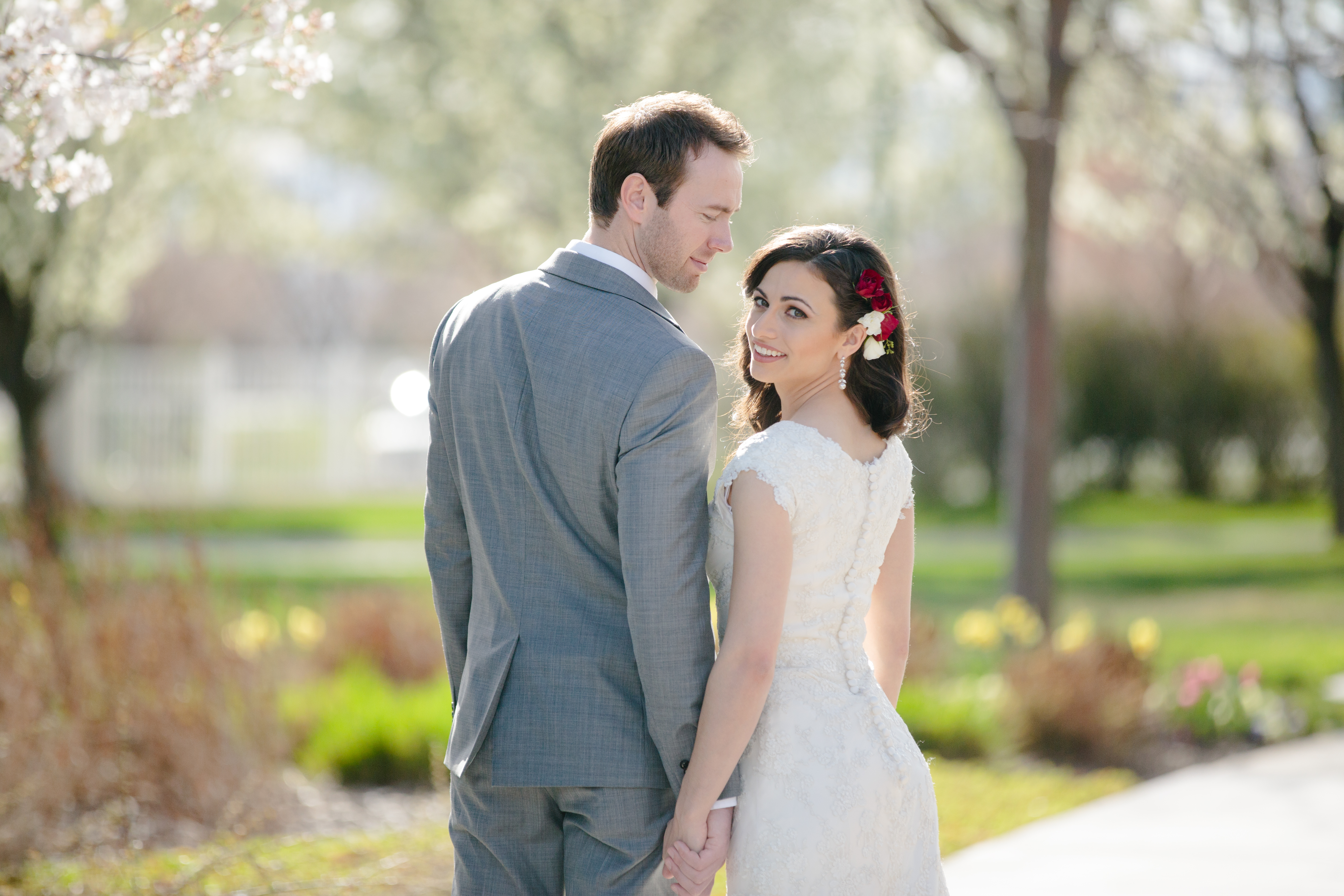 Bridals-Kathryn-Russell-Timpanogos-Temple-Utah-Wedding-Photographers-EK-Studios-Photo-Video-017