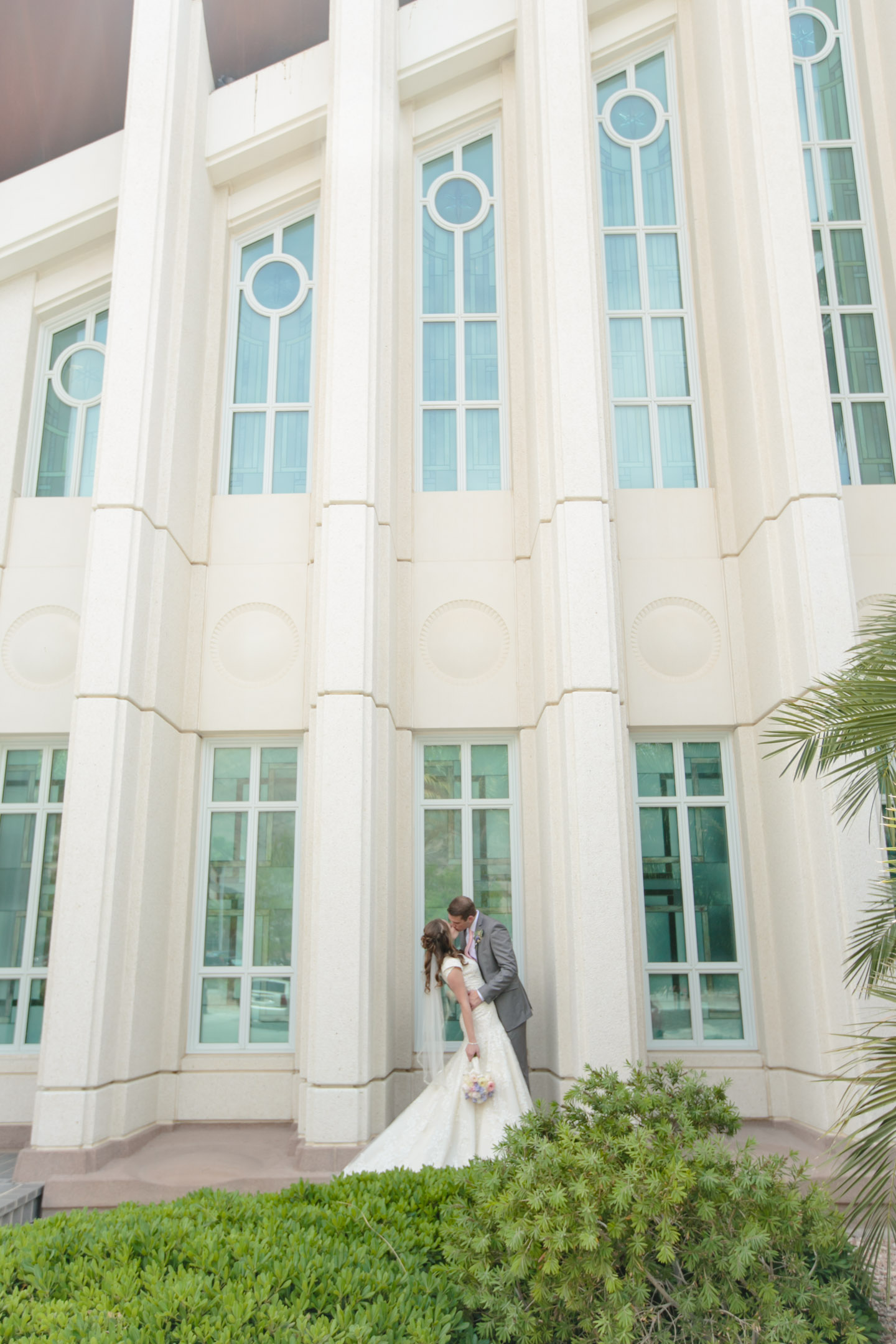 EK-Studios-Utah-Wedding-Photographers-Las-Vegas-Temple-Wedding-lds-Backyard-reception-nevada024-Blog