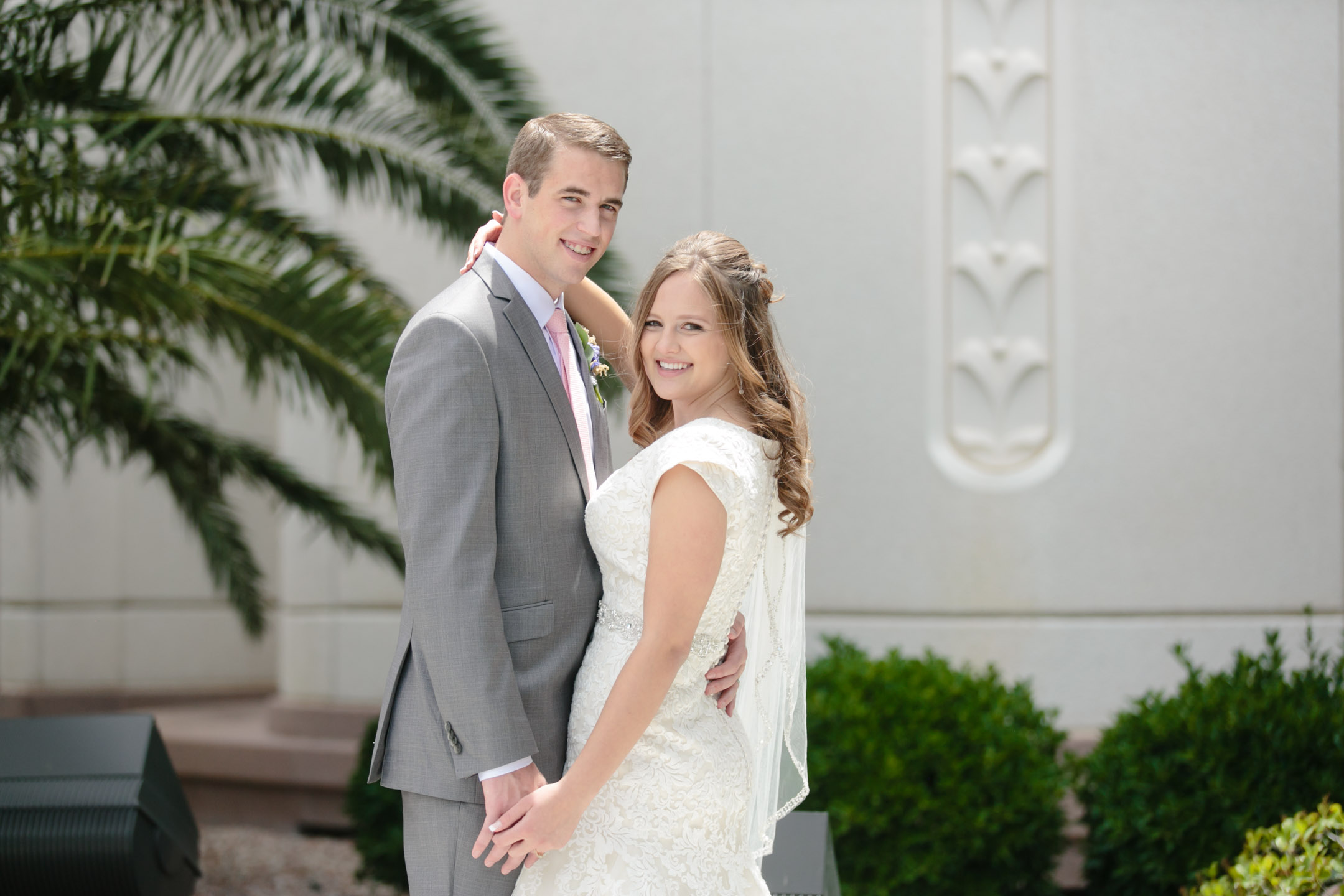 EK-Studios-Utah-Wedding-Photographers-Las-Vegas-Temple-Wedding-lds-Backyard-reception-nevada032-Blog