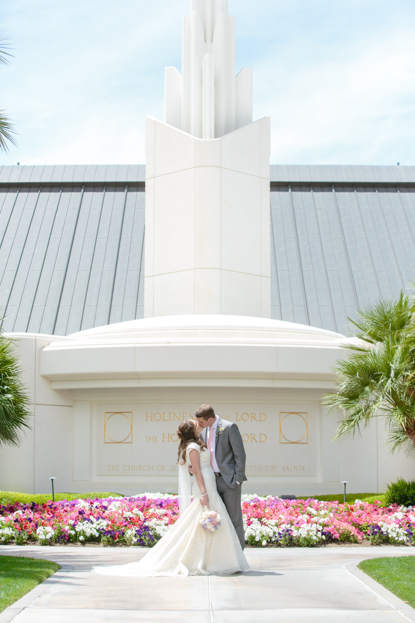 EK-Studios-Utah-Wedding-Photographers-Las-Vegas-Temple-Wedding-lds-Backyard-reception-nevada034-Blog