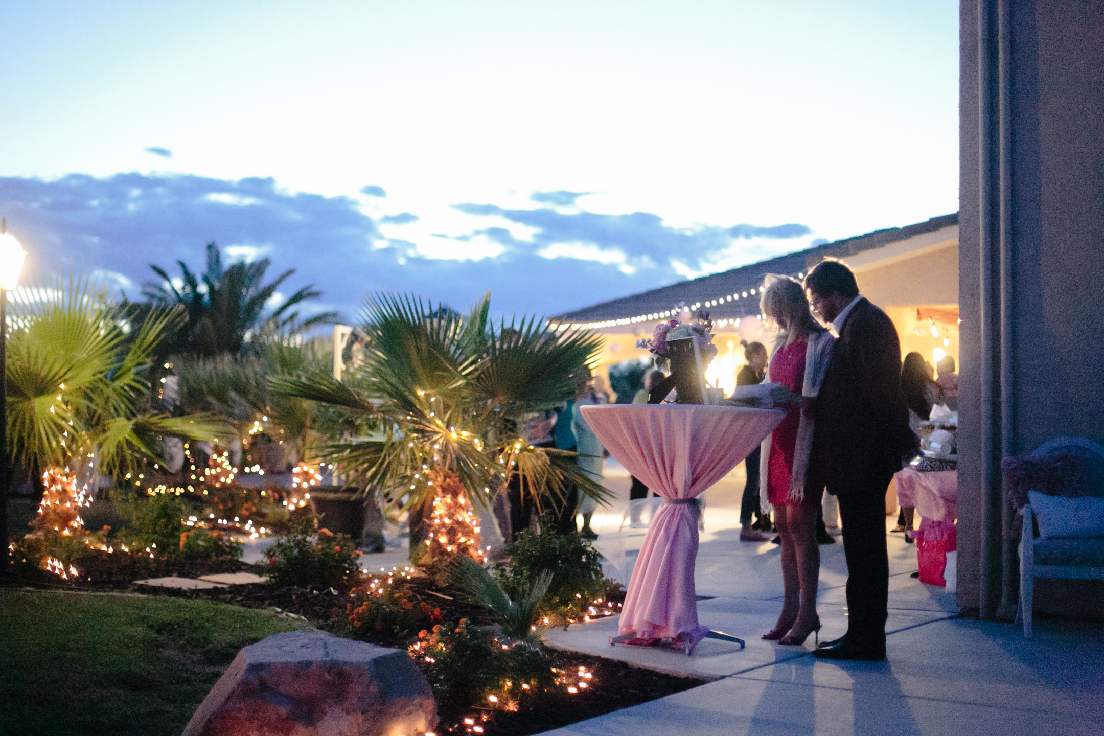EK-Studios-Utah-Wedding-Photographers-Las-Vegas-Temple-Wedding-lds-Backyard-reception-nevada069-Blog