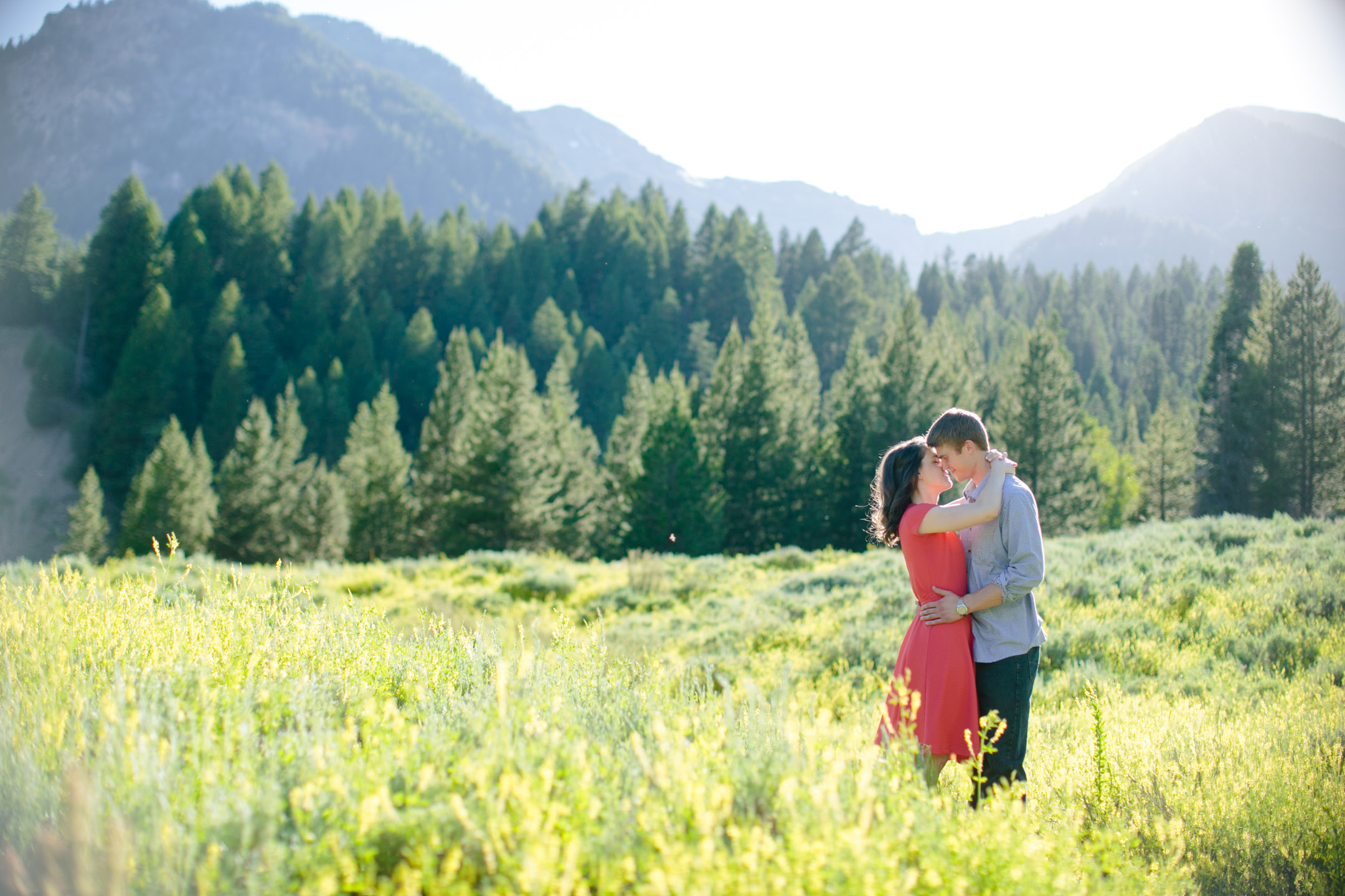 EK-Studios-Utah-Wedding-Photographers-Lake-engagements-in-the-mountians001-Blog