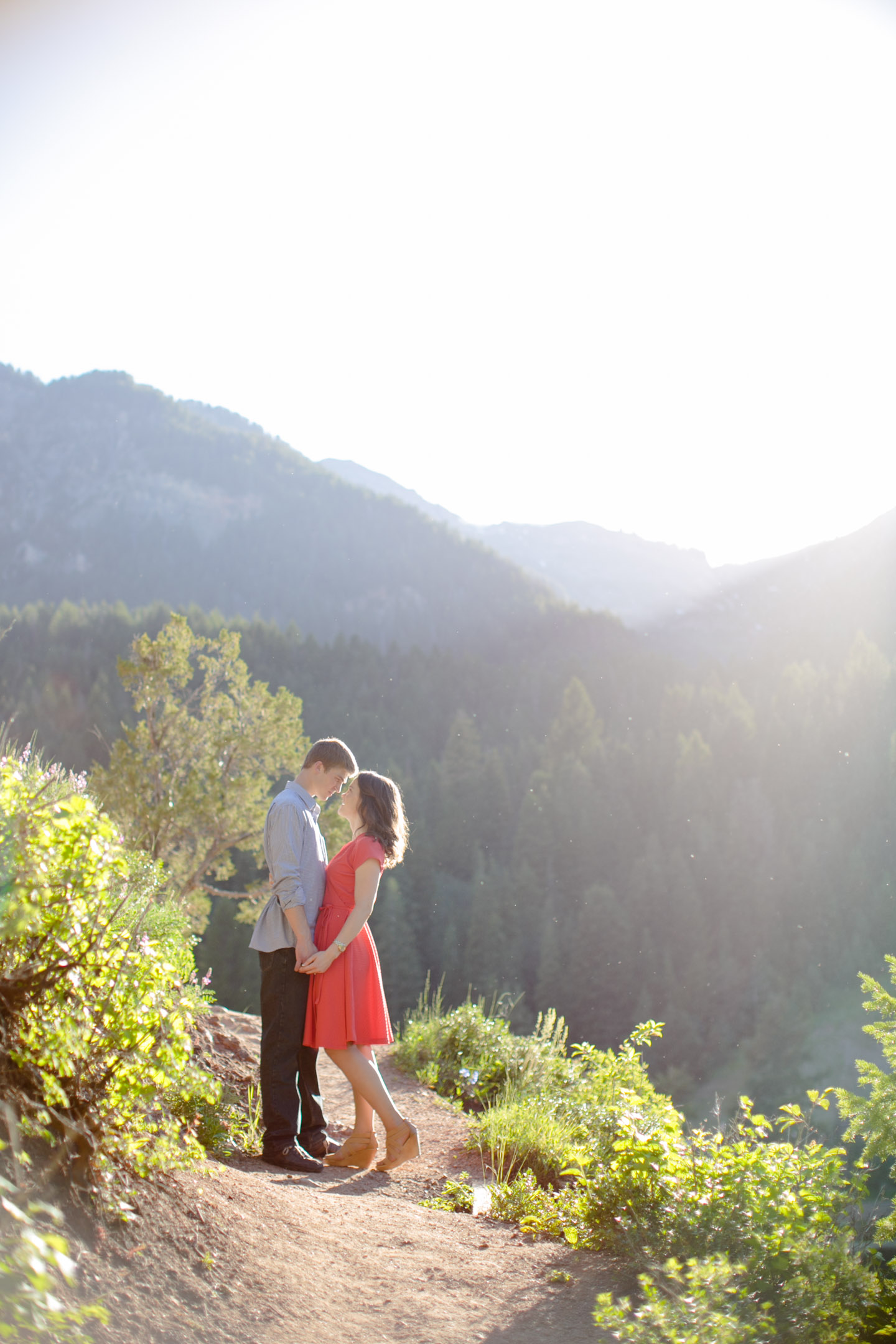 EK-Studios-Utah-Wedding-Photographers-Lake-engagements-in-the-mountians008-Blog