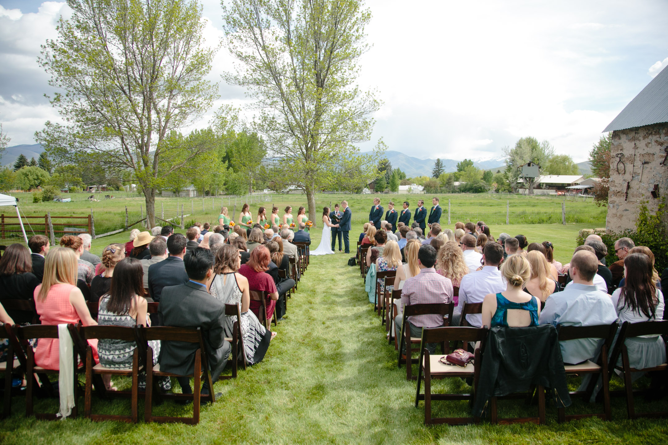 EK-Studios-Utah-Wedding-Photographers-Backyard-barn-wedding027-Blog