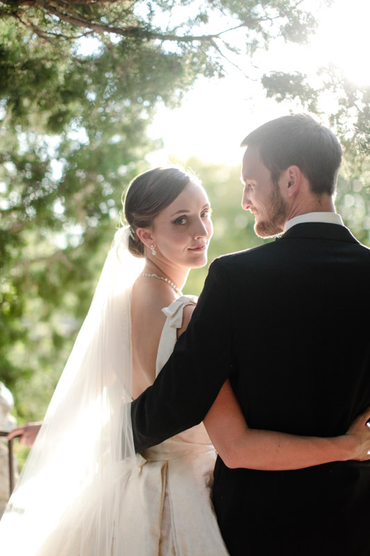EK-Studios-Utah-Wedding-Photographers-Classy-Elegant-Bridals-Unique-wedding-dress020-Blog