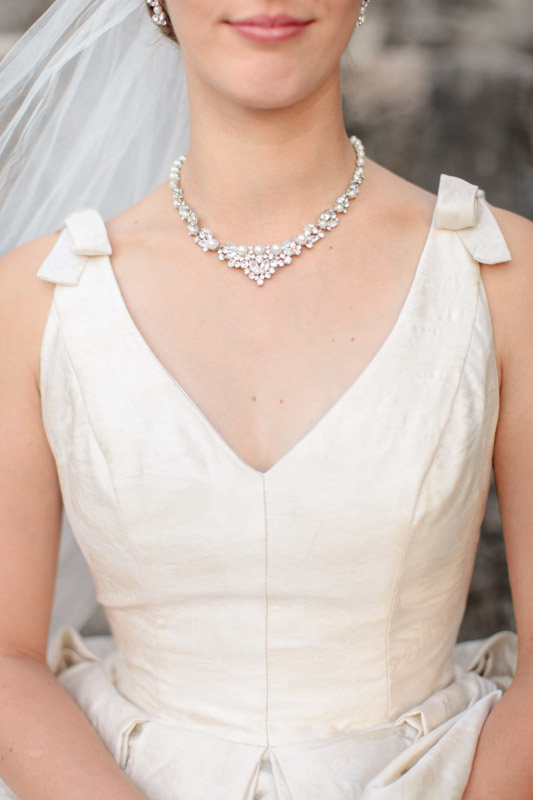 EK-Studios-Utah-Wedding-Photographers-Classy-Elegant-Bridals-Unique-wedding-dress029-Blog