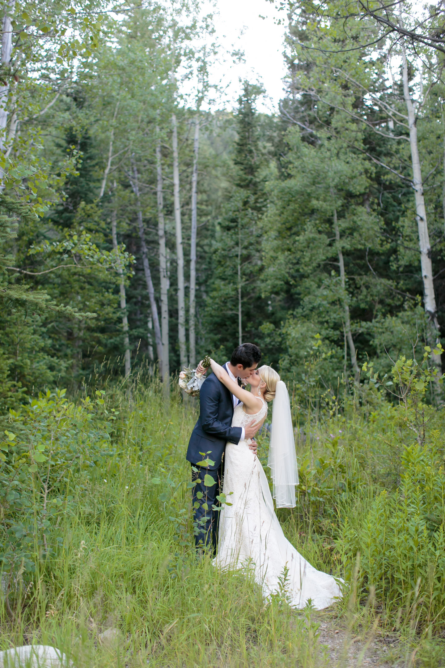 EK-Studios-Utah-Wedding-Photographers-the-spruces-campground-canyon-wedding-utah030-Blog