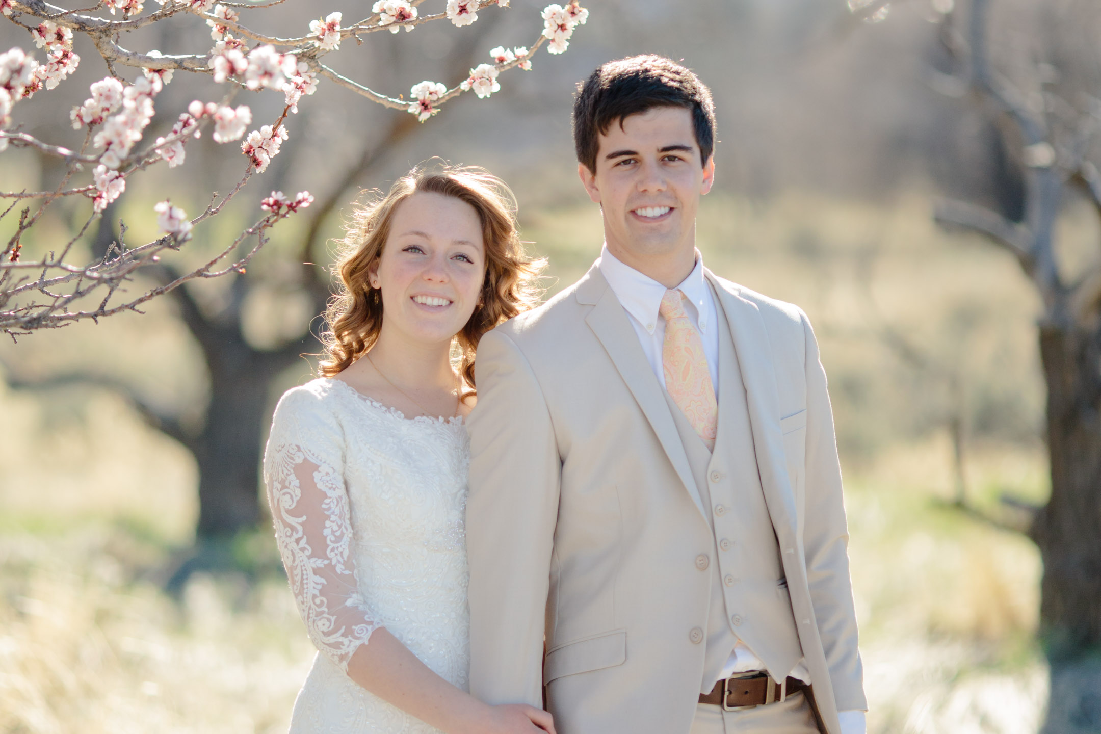 EK-Studios-Utah-Wedding-Photographers-Spring-Bridals-blossoms008-Blog