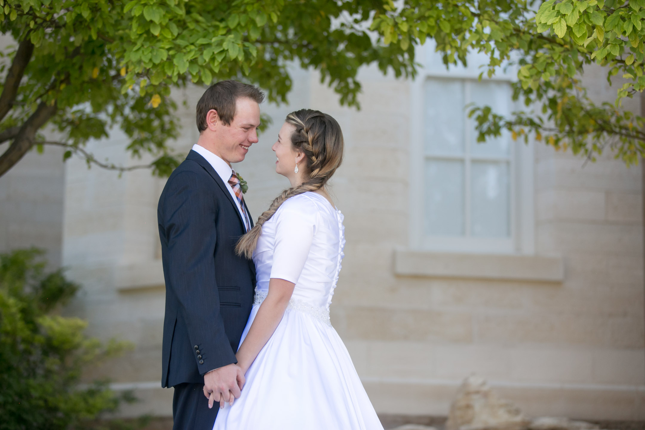 EK-Studios-Utah-Wedding-Photographers-Manti-Temple-Wedding-country-wedding-decorations023-Blog