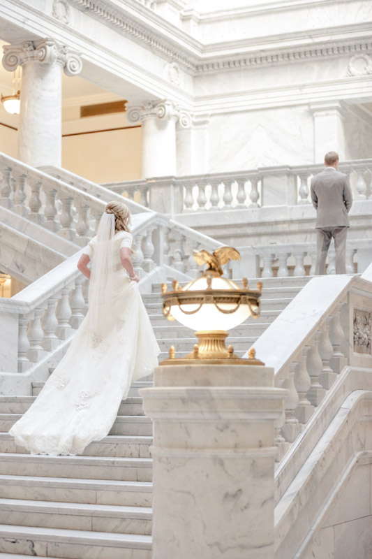EK-Studios-Utah-Wedding-Photographers-Capitol-building-SLC-Temple-bridals-christmas-lights001-Blog