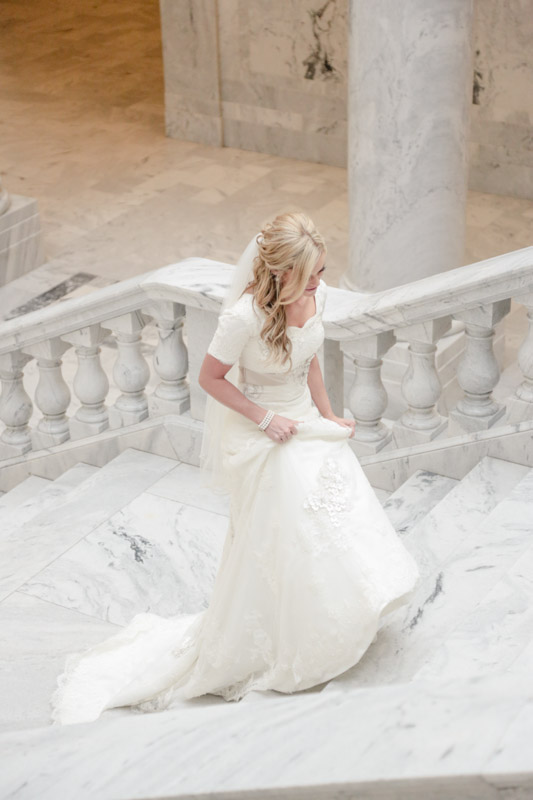 EK-Studios-Utah-Wedding-Photographers-Capitol-building-SLC-Temple-bridals-christmas-lights002-Blog