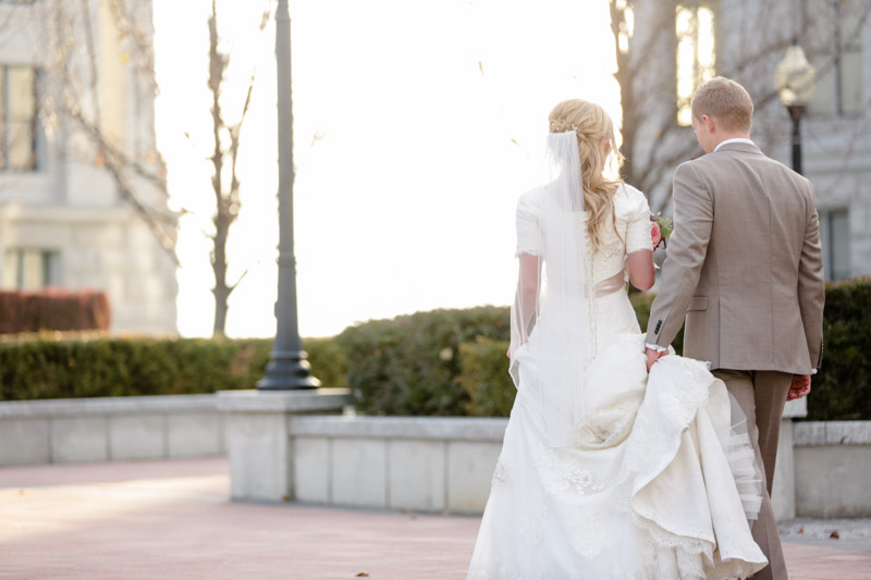 EK-Studios-Utah-Wedding-Photographers-Capitol-building-SLC-Temple-bridals-christmas-lights019-Blog