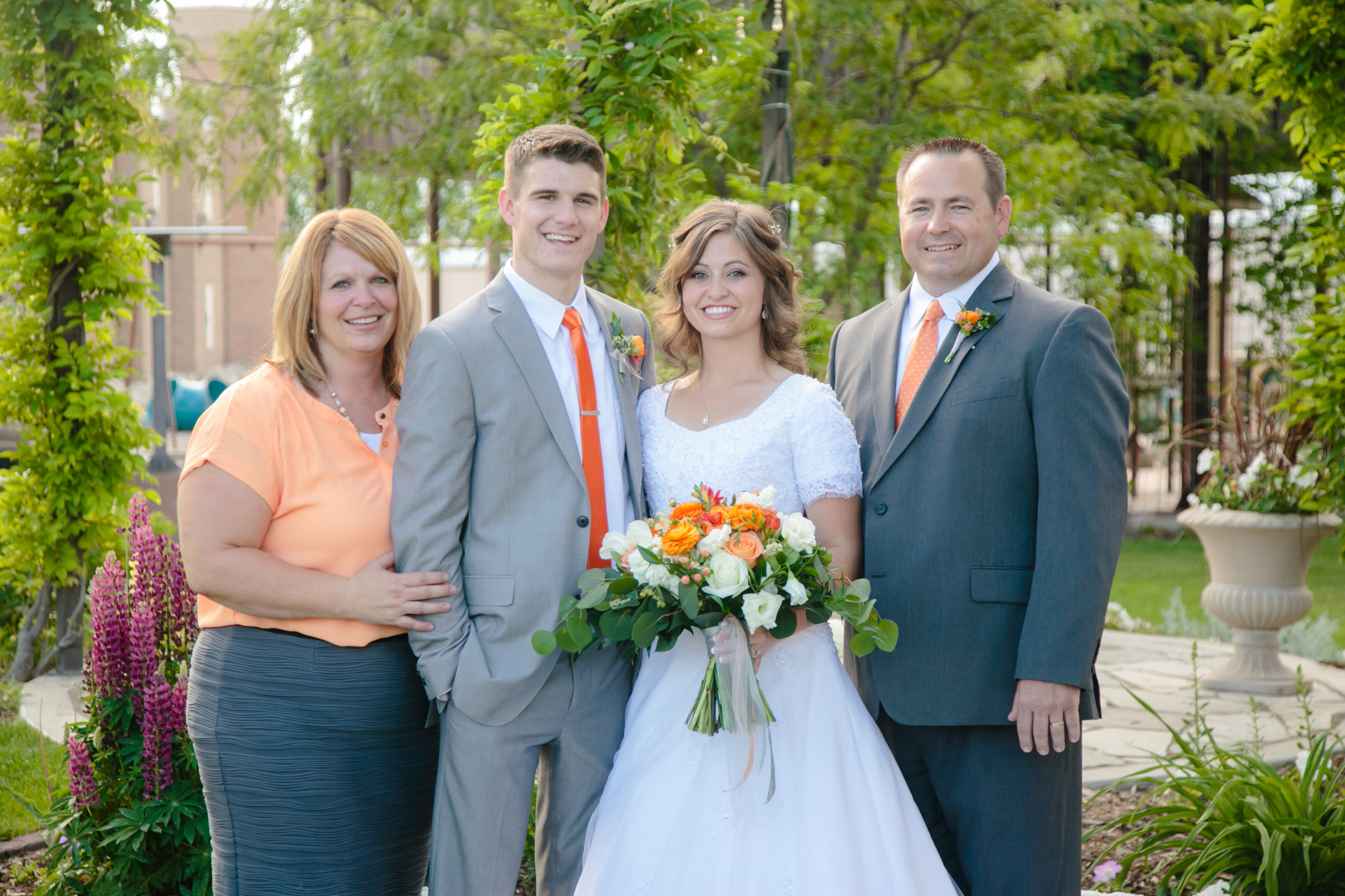 EK-Studios-Utah-Wedding-Photographers-Mount-Timpanogos-temple-wedding-castle-park-reception020-Blog