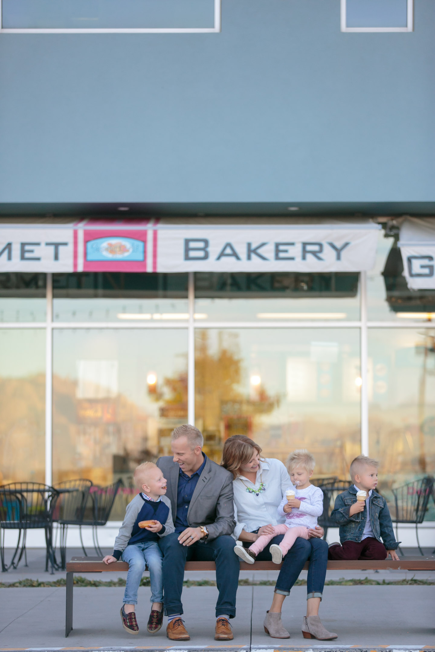 EK-Studios-Utah-Wedding-Photographers-City-Family-Photos-ice-cream-fun-ideas018-Blog