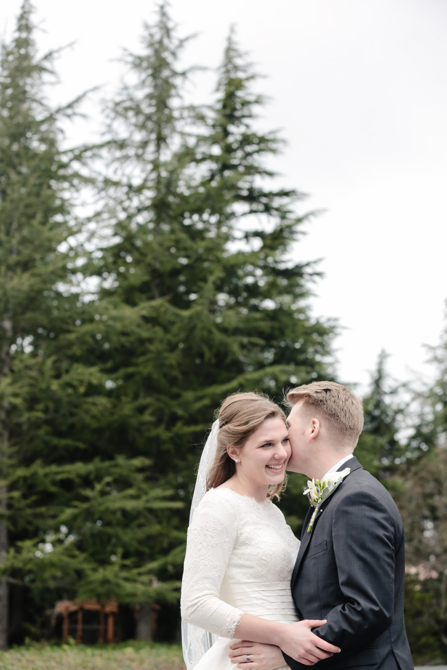 EK-Studios-Utah-Wedding-Photographers-Seattle-Temple-wedding-lds024-Blog