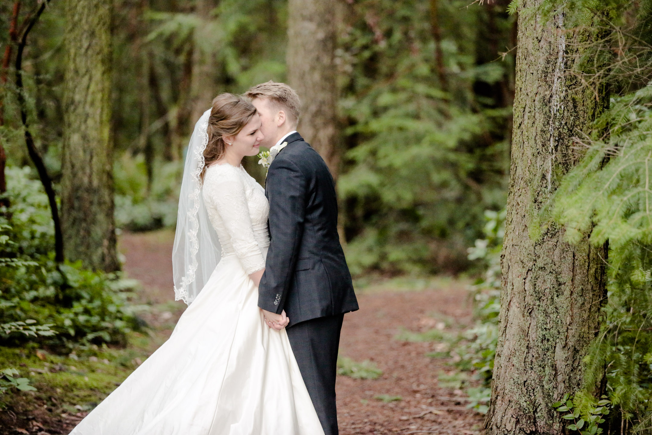 EK-Studios-Utah-Wedding-Photographers-Seattle-Temple-wedding-lds039-Blog
