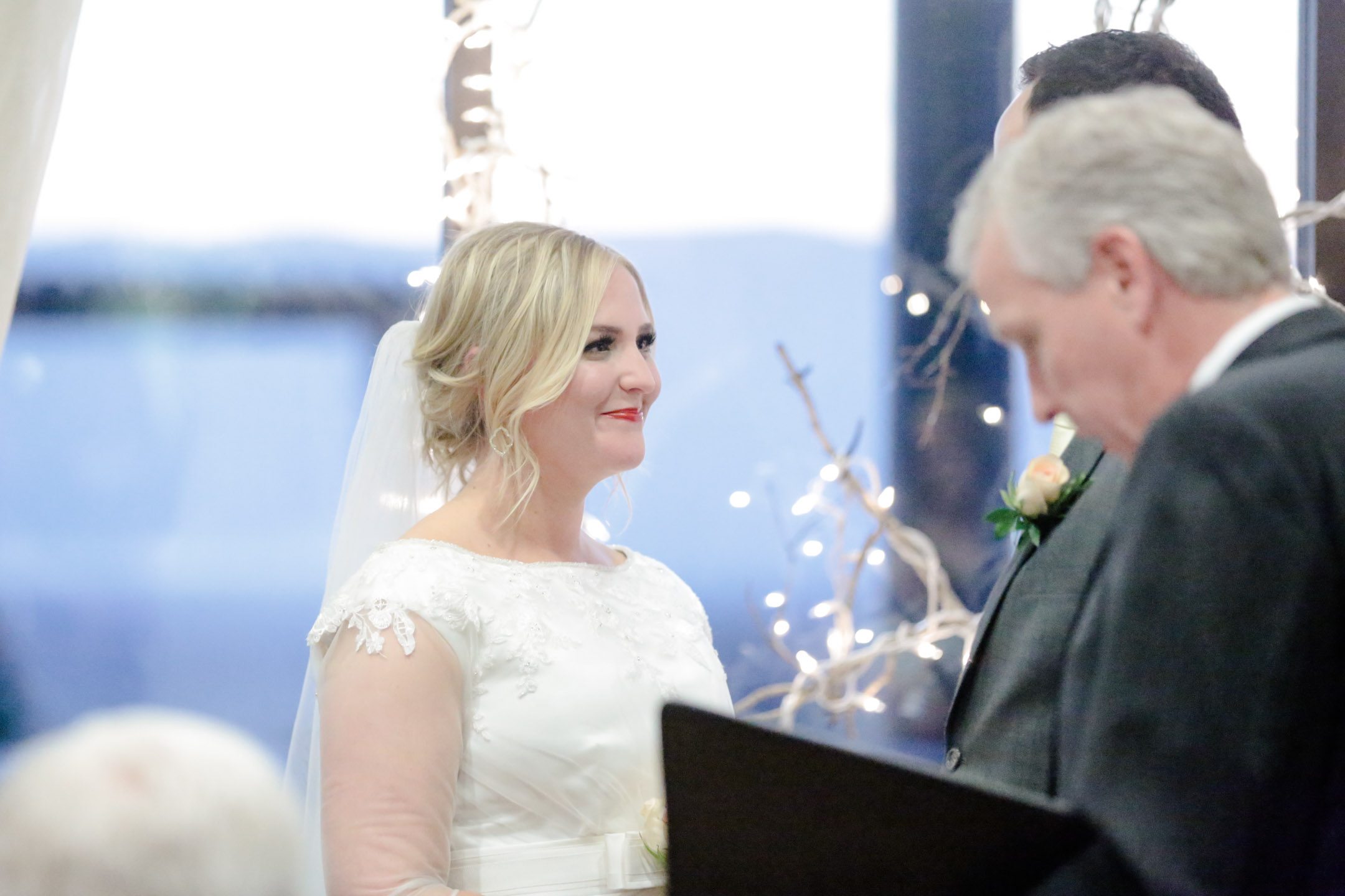 EK-Studios-Utah-Wedding-Photographers-Wedding-Cedar-hills-golf-course-vista-room-reception016-Blog