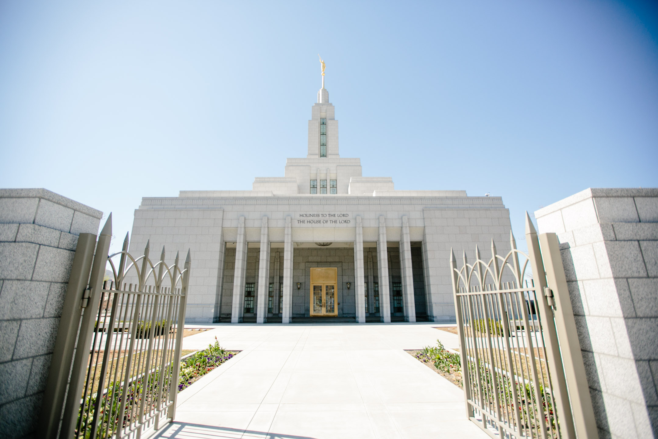 EK-Studios-Utah-Wedding-Photographers-Draper-temple-wedding001-Blog
