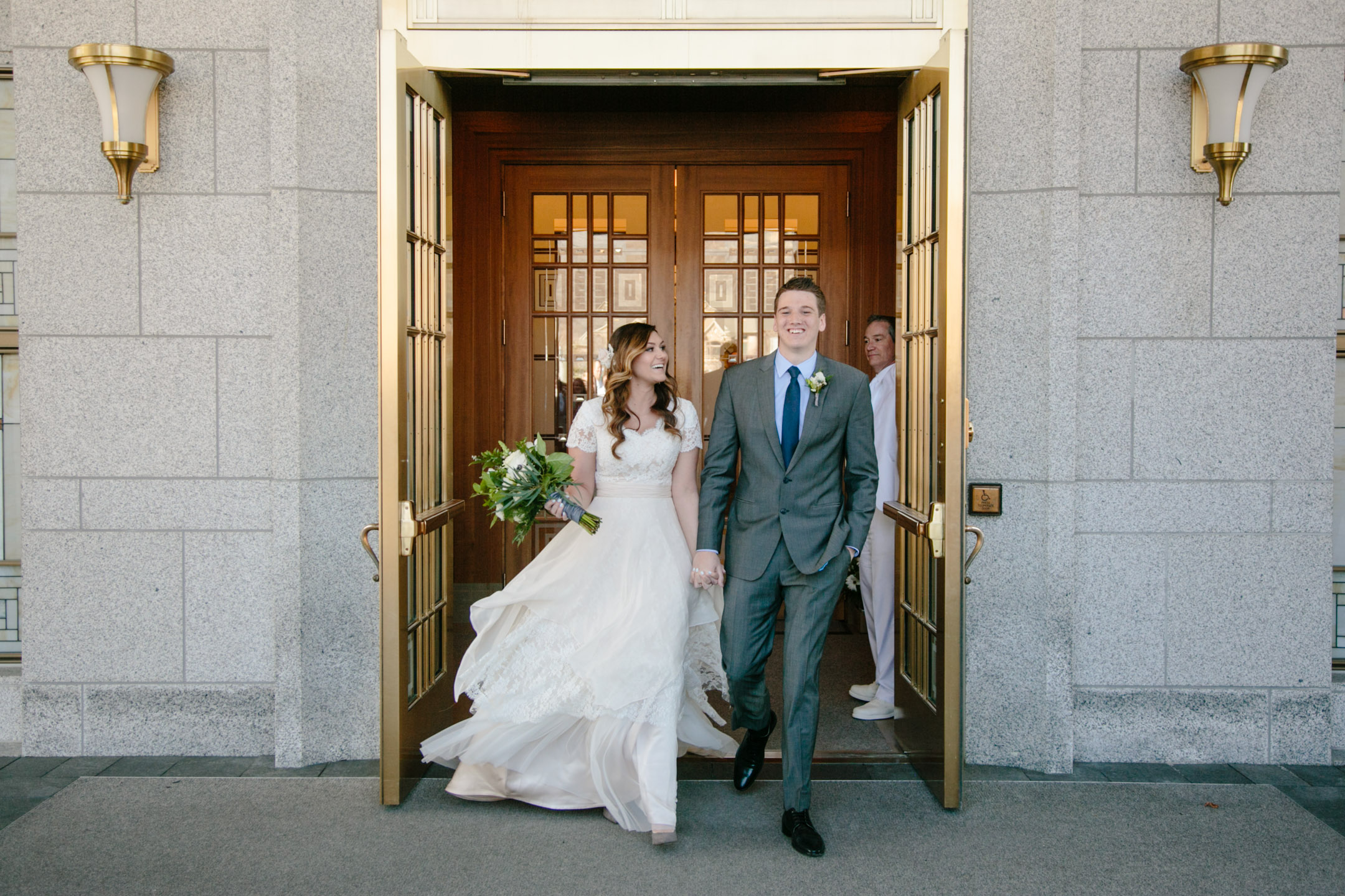 EK-Studios-Utah-Wedding-Photographers-Draper-temple-wedding005-Blog