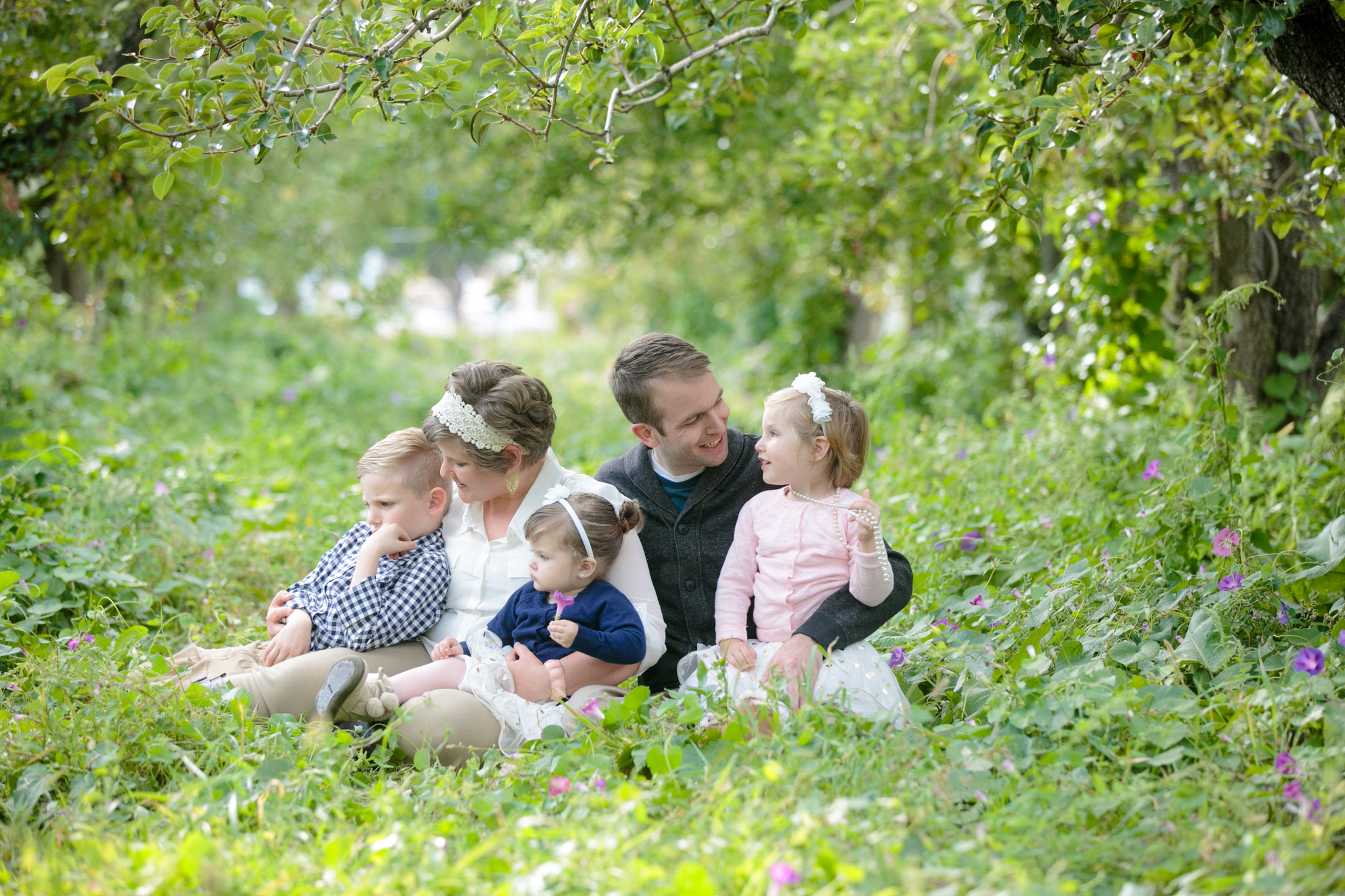 EK-Studios-Utah-Wedding-Photographers-cute-Family-photos-orchard005-Blog
