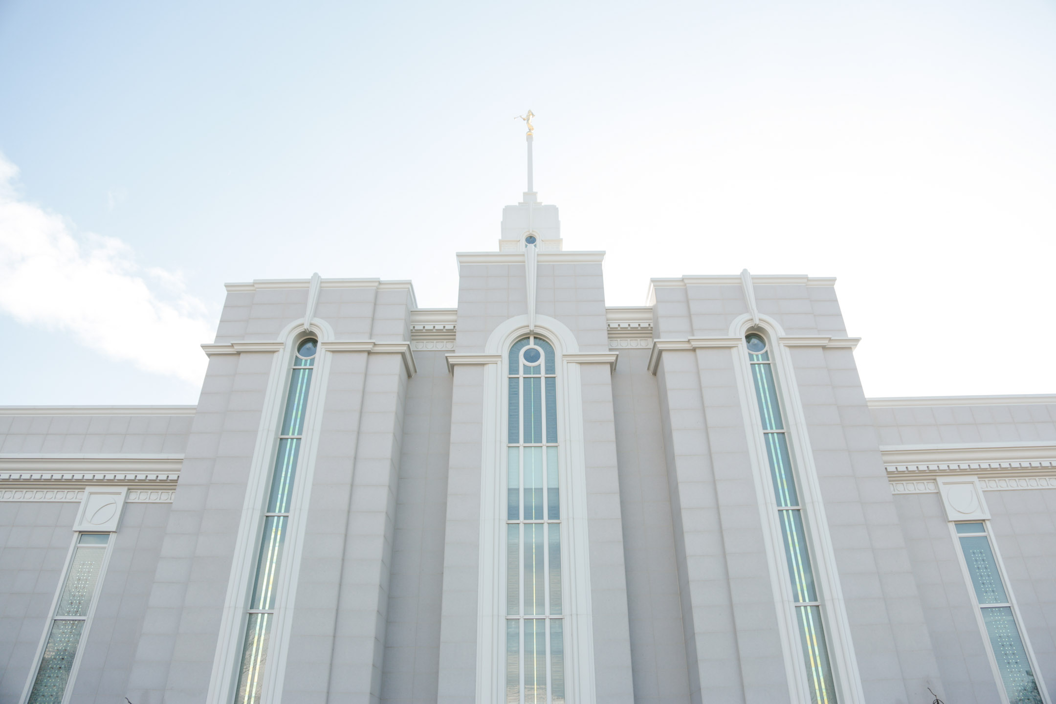 EK-Studios-Utah-Wedding-Photographers-Timpanogos-Temple-Wedding-winter003-Blog