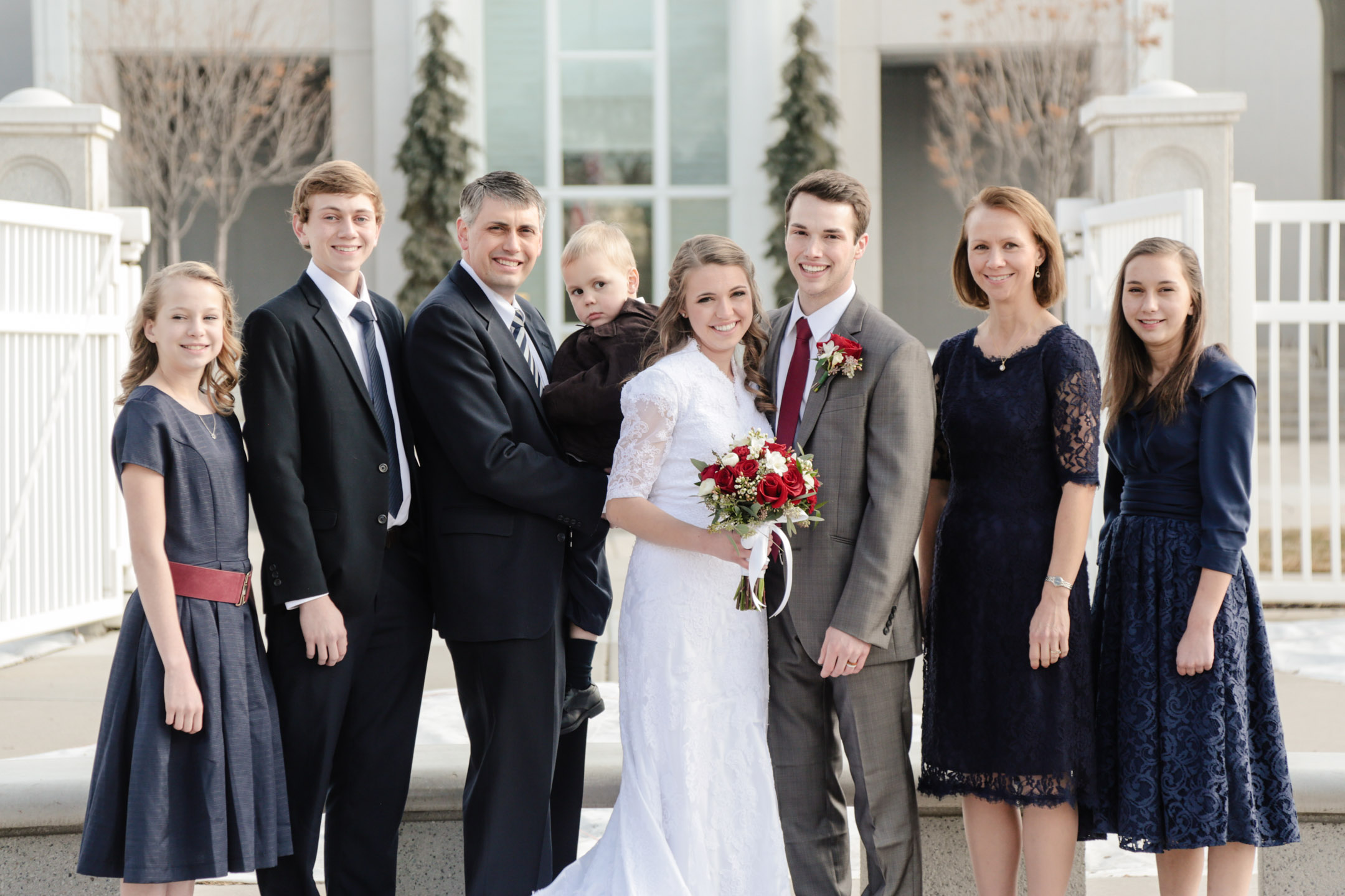 EK-Studios-Utah-Wedding-Photographers-Timpanogos-Temple-Wedding-winter008-Blog