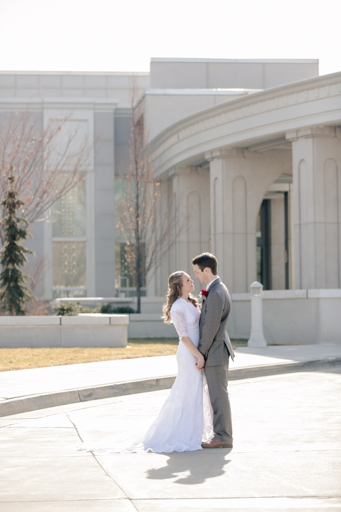 EK-Studios-Utah-Wedding-Photographers-Timpanogos-Temple-Wedding-winter027-Blog