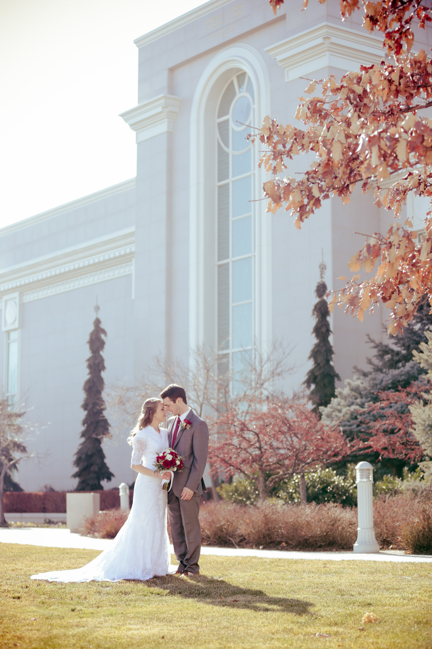 EK-Studios-Utah-Wedding-Photographers-Timpanogos-Temple-Wedding-winter036-Blog