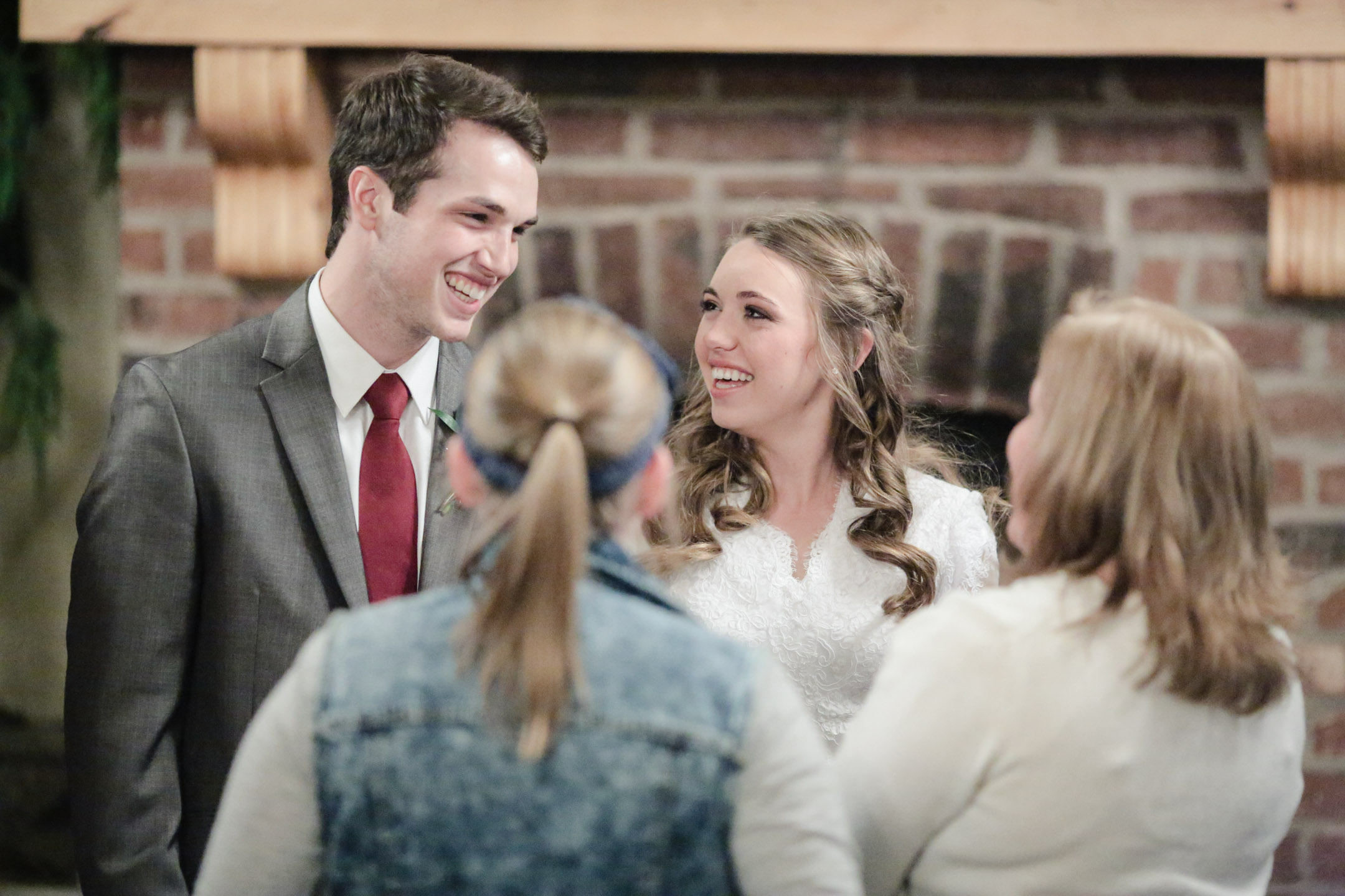 EK-Studios-Utah-Wedding-Photographers-Timpanogos-Temple-Wedding-winter054-Blog