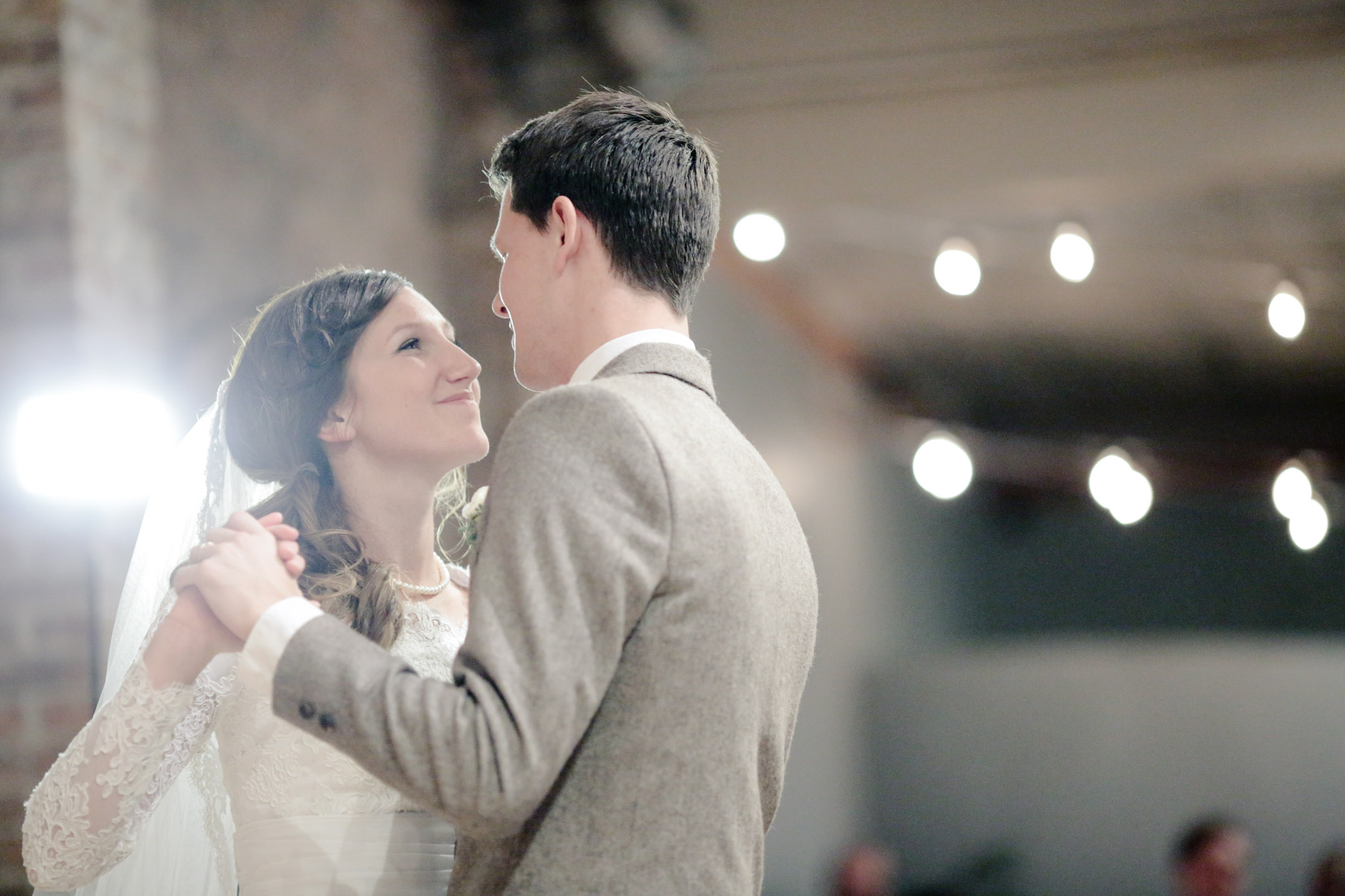 EK-Studios-Utah-Wedding-Photographers-Timpanogos-Temple-wedding-recpeion-historic-southworth-hall055-Blog