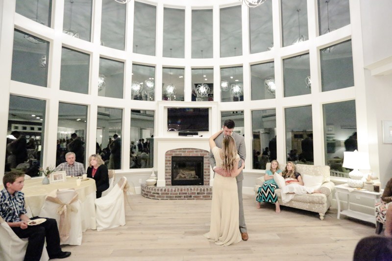 EK-Studios-Utah-Wedding-Photographers-Timpanogos-Temple-Wedding-in-reception-in-parade-of-homes049-Blog