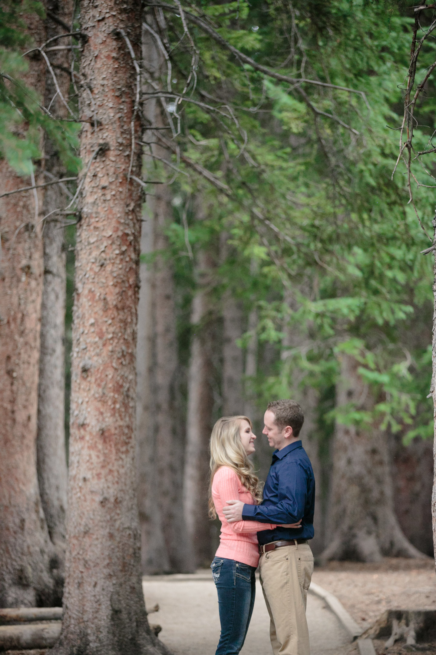 EK-Studios-Utah-Wedding-Photographers-Silver-Lake-Engagements-Utah014-Blog