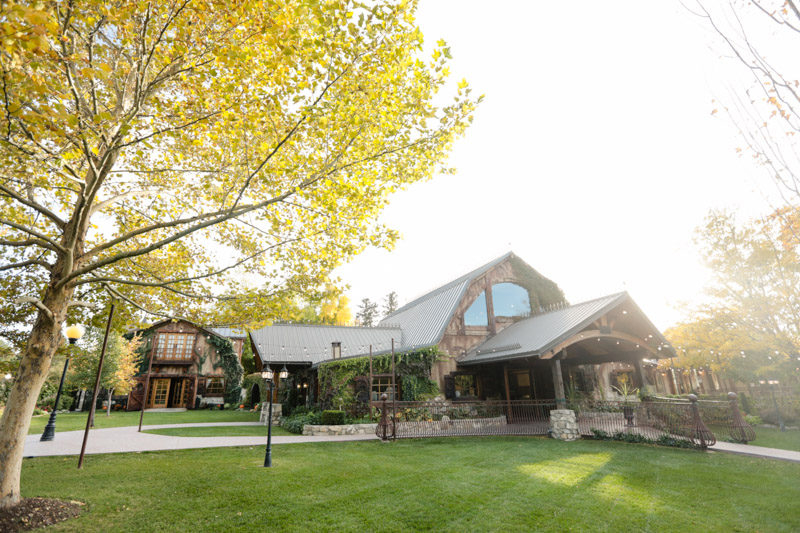 EK-Studios-Utah-Wedding-Photographers-SLC-Temple-wedding-wadley-farms-reception033-Blog