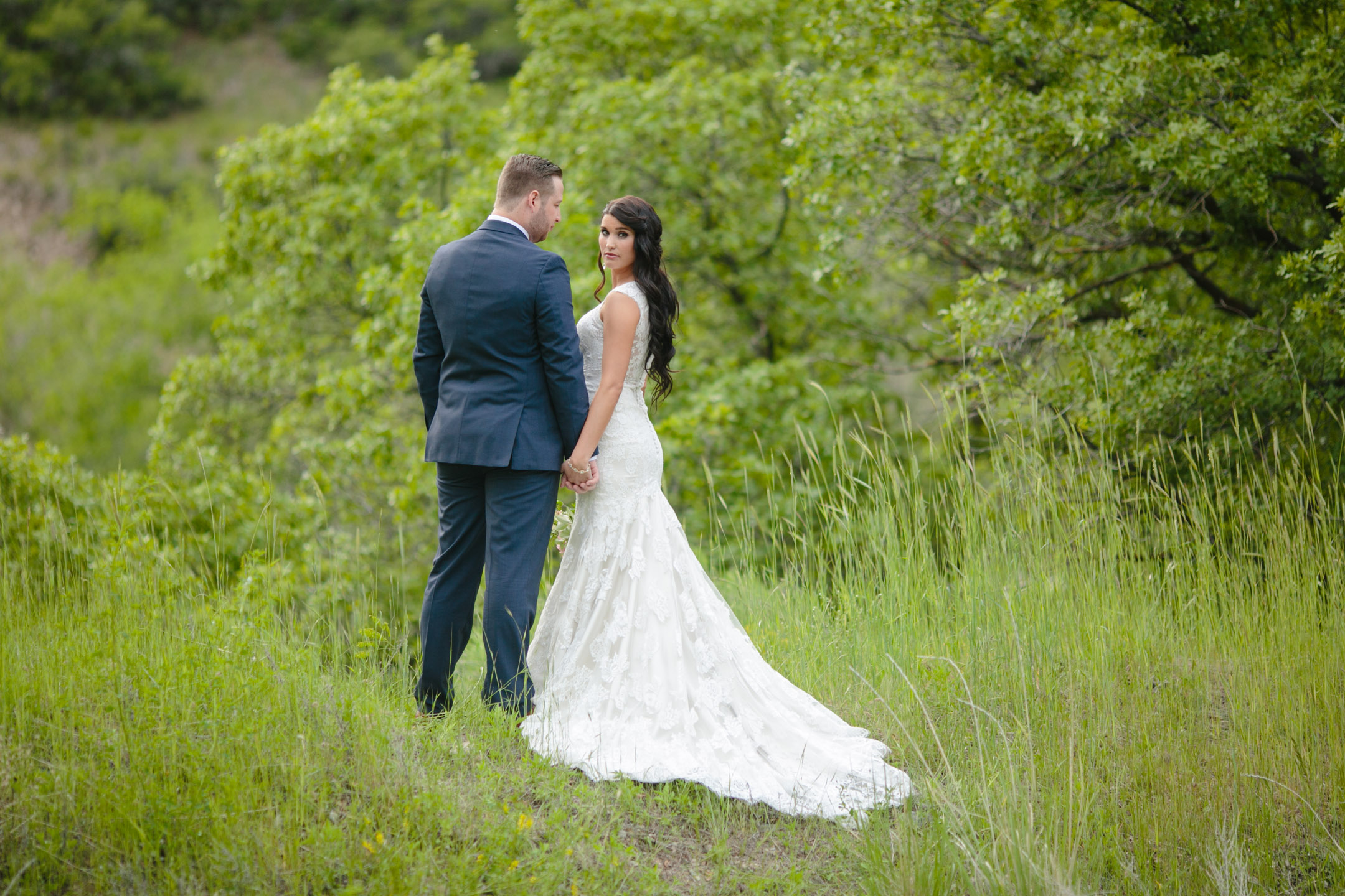 EK-Studios-Utah-Wedding-Photographers-Nature-Bridals-overlooking-the-city004-Blog