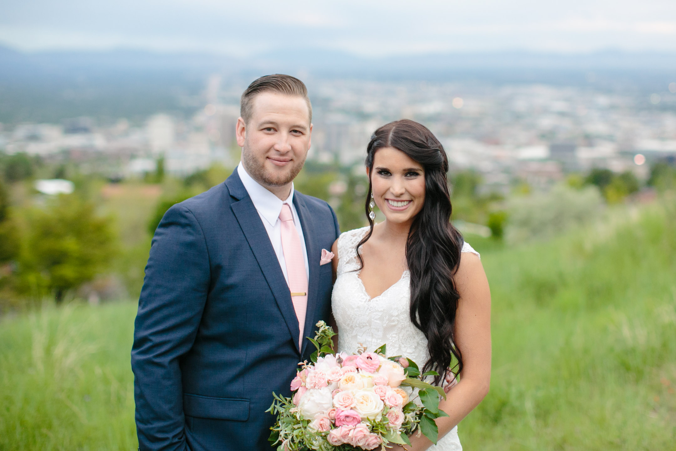 EK-Studios-Utah-Wedding-Photographers-Nature-Bridals-overlooking-the-city023-Blog
