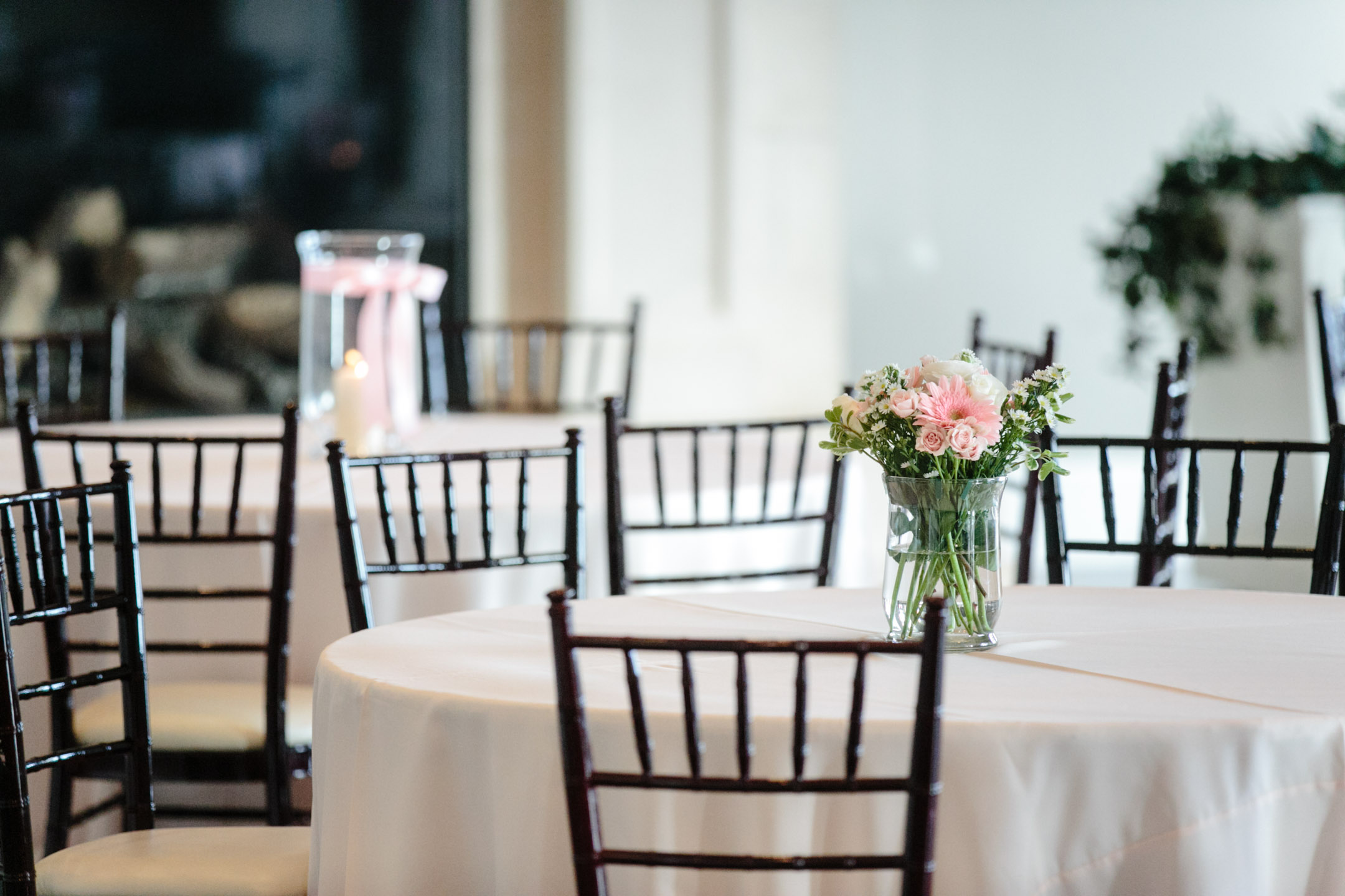 EK-Studios-Utah-Wedding-Photographers-SLC-temple-spring-blossoms-Sleepy-ridge-wedding-reception026-Blog