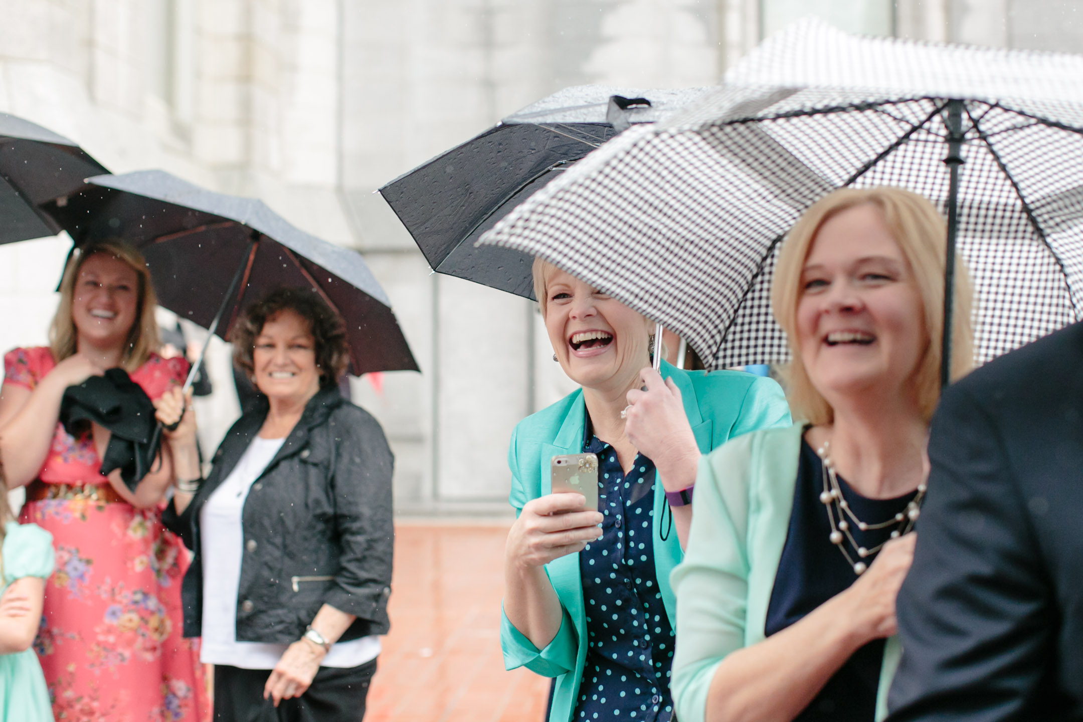 EK-Studios-Utah-Wedding-Photographers-SLC-temple-wedding-rainy-day003-Blog