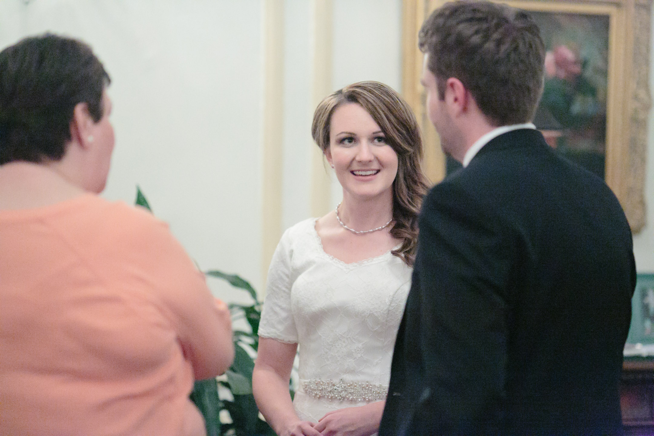 EK-Studios-Utah-Wedding-Photographers-SLC-temple-wedding-rainy-day022-Blog