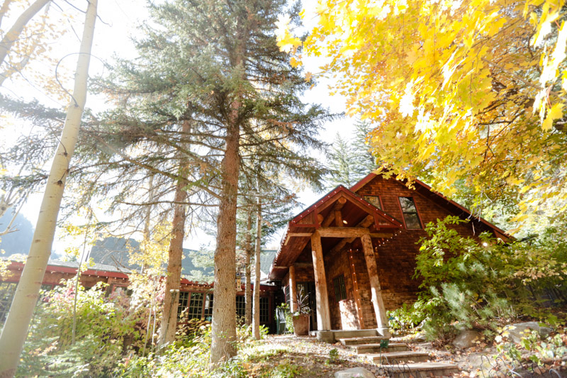 EK-Studios-Utah-Wedding-Photographers-Log-Haven-Wedding-Reception046-Blog