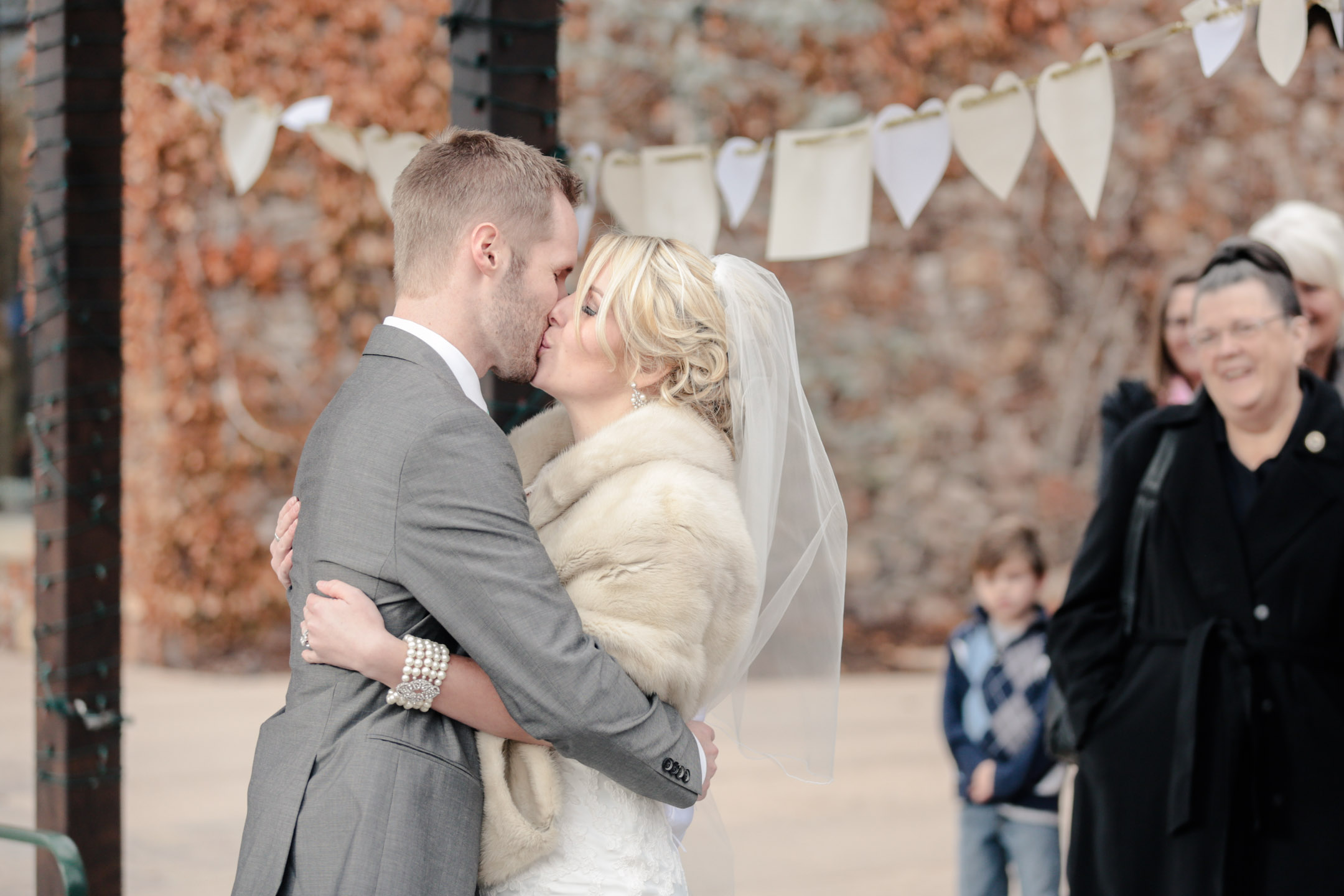 EK-Studios-Utah-Wedding-Photographers-Timpanogos-Temple-wedding-reception-La-Jolla-Groves037-Blog