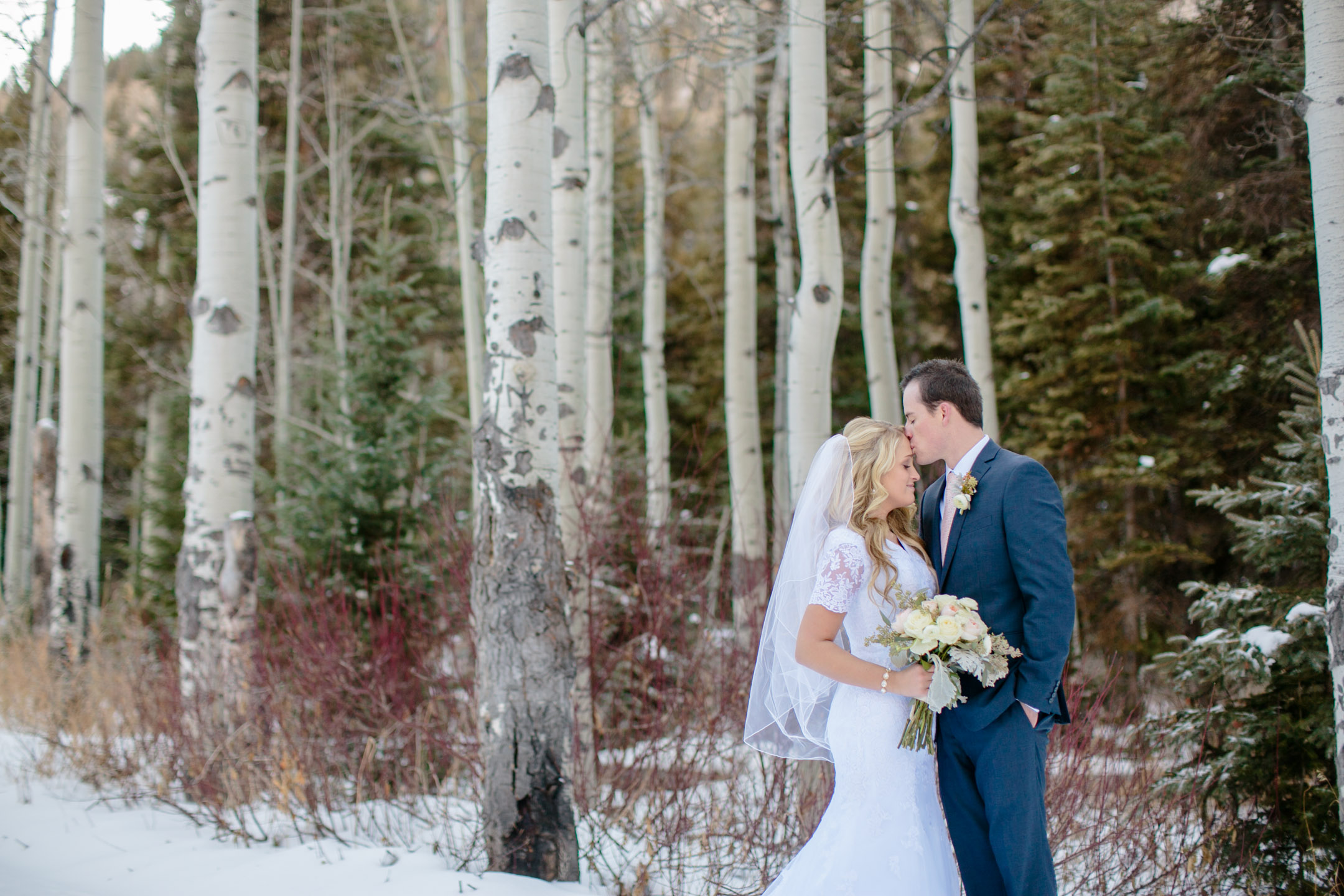 EK-Studios-Utah-Wedding-Photographers-Winter-Mountian-Bridals-Utah-Photography001-Blog