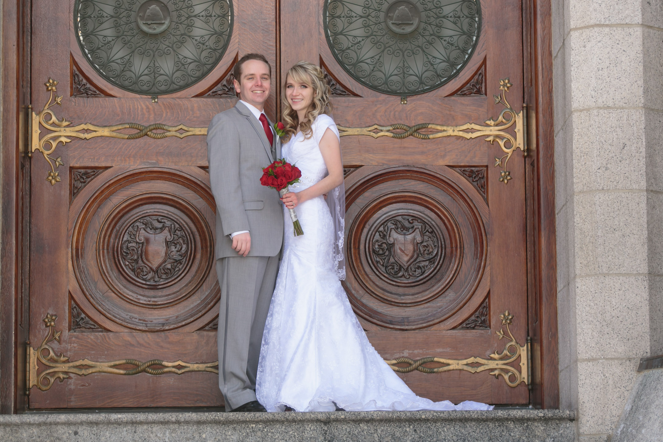 EK-Studios-Utah-Wedding-Photographers-SLC-Temple-Wedding-Reception-Joseph-Smith-Memorial-Building010-Blog