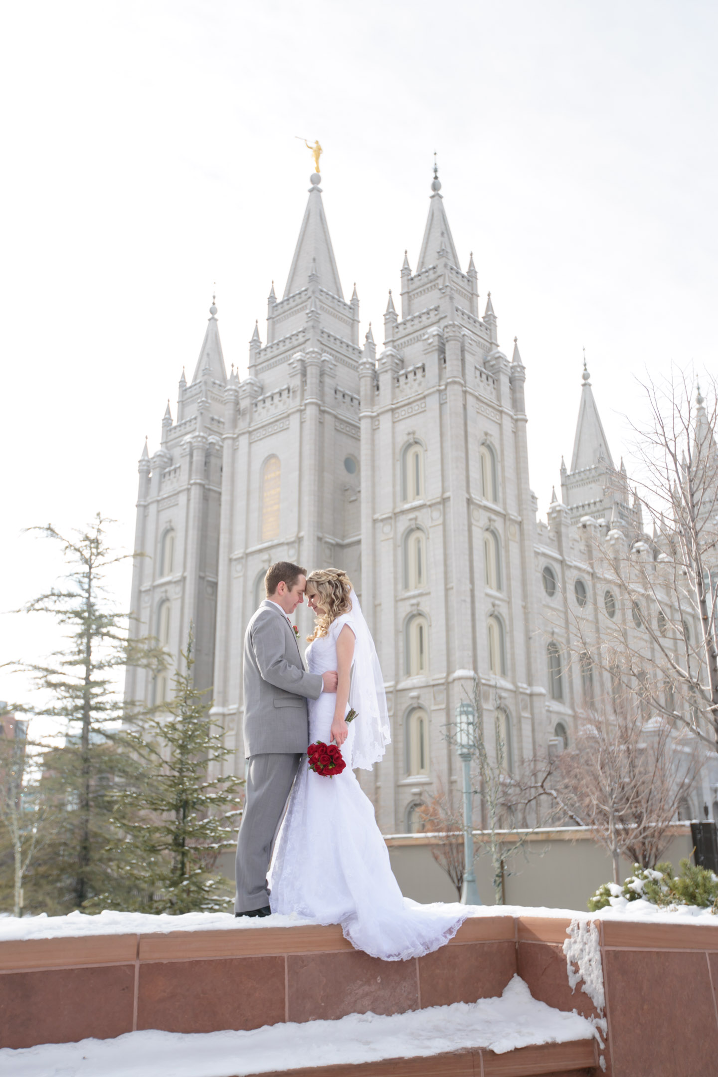 EK-Studios-Utah-Wedding-Photographers-SLC-Temple-Wedding-Reception-Joseph-Smith-Memorial-Building016-Blog
