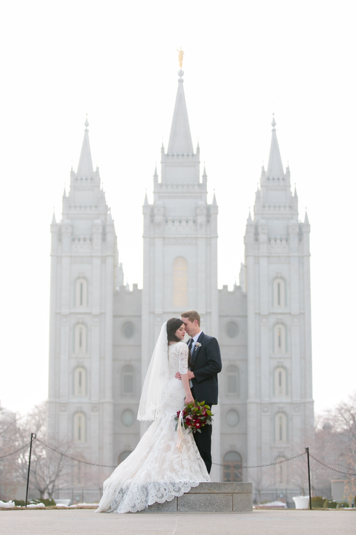 EK-Studios-Utah-Wedding-Photographers-Salt-lake-temple-wedding-heritage-gardens-reception014-Blog